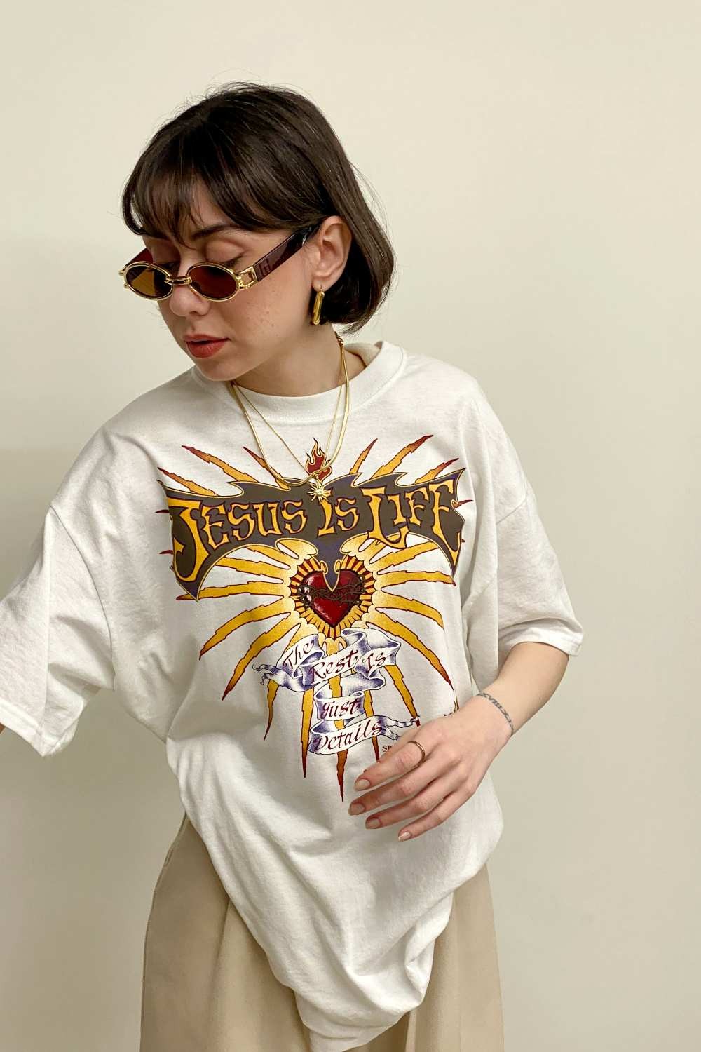 T-SHIRT