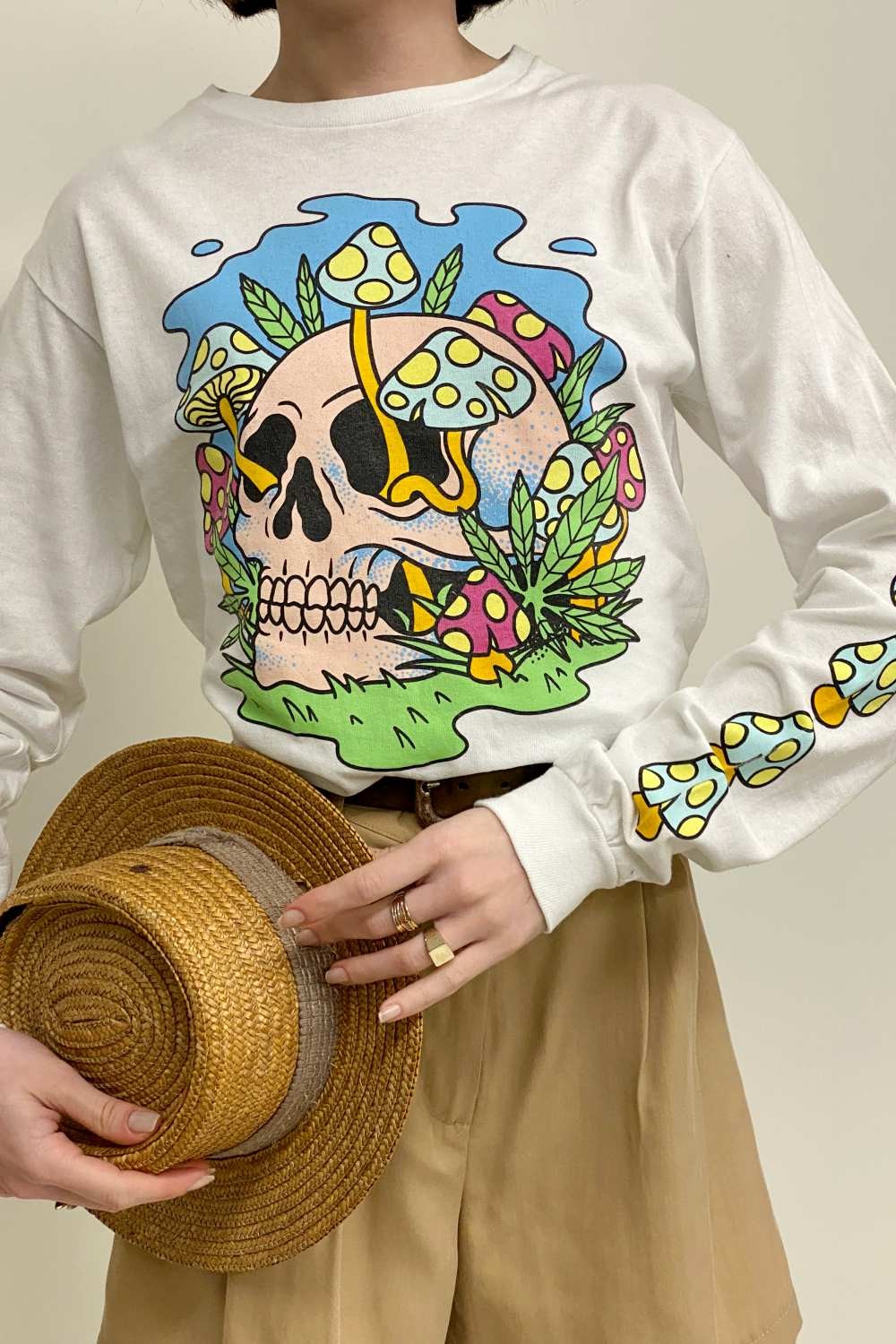 T-SHIRT