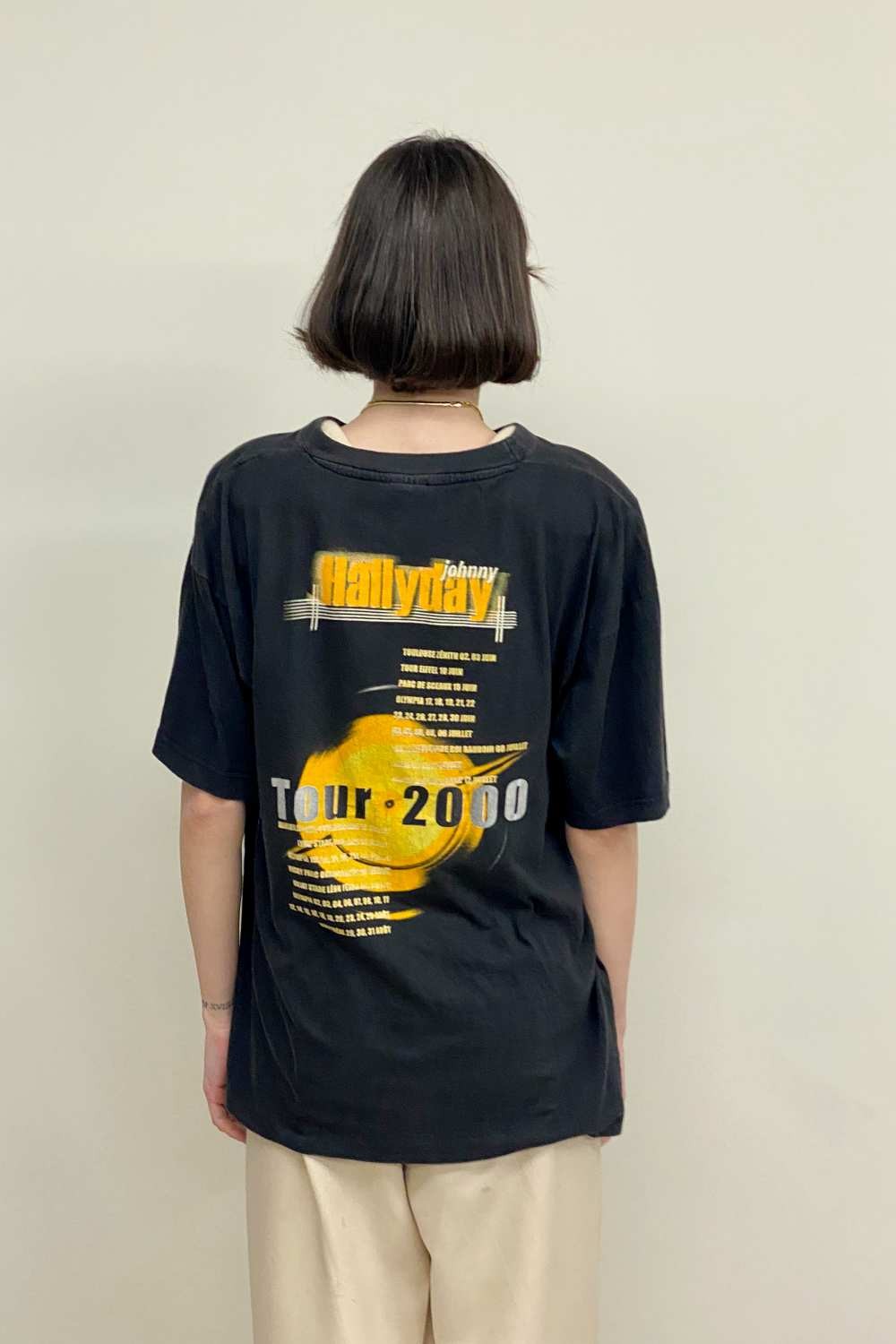 T-SHIRT