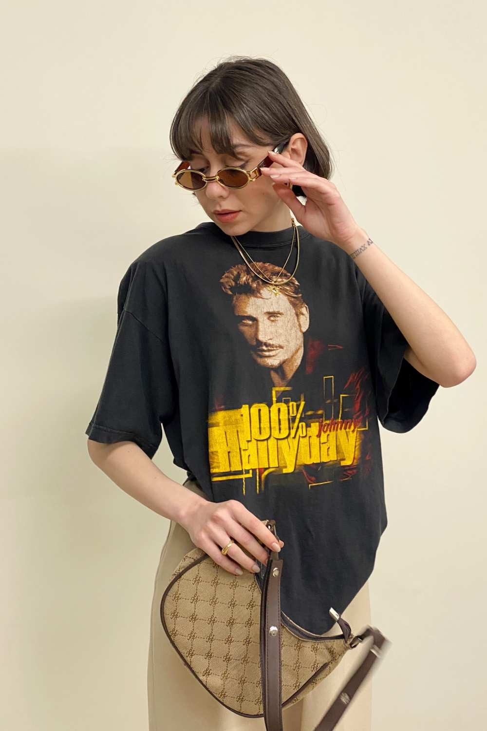 T-SHIRT