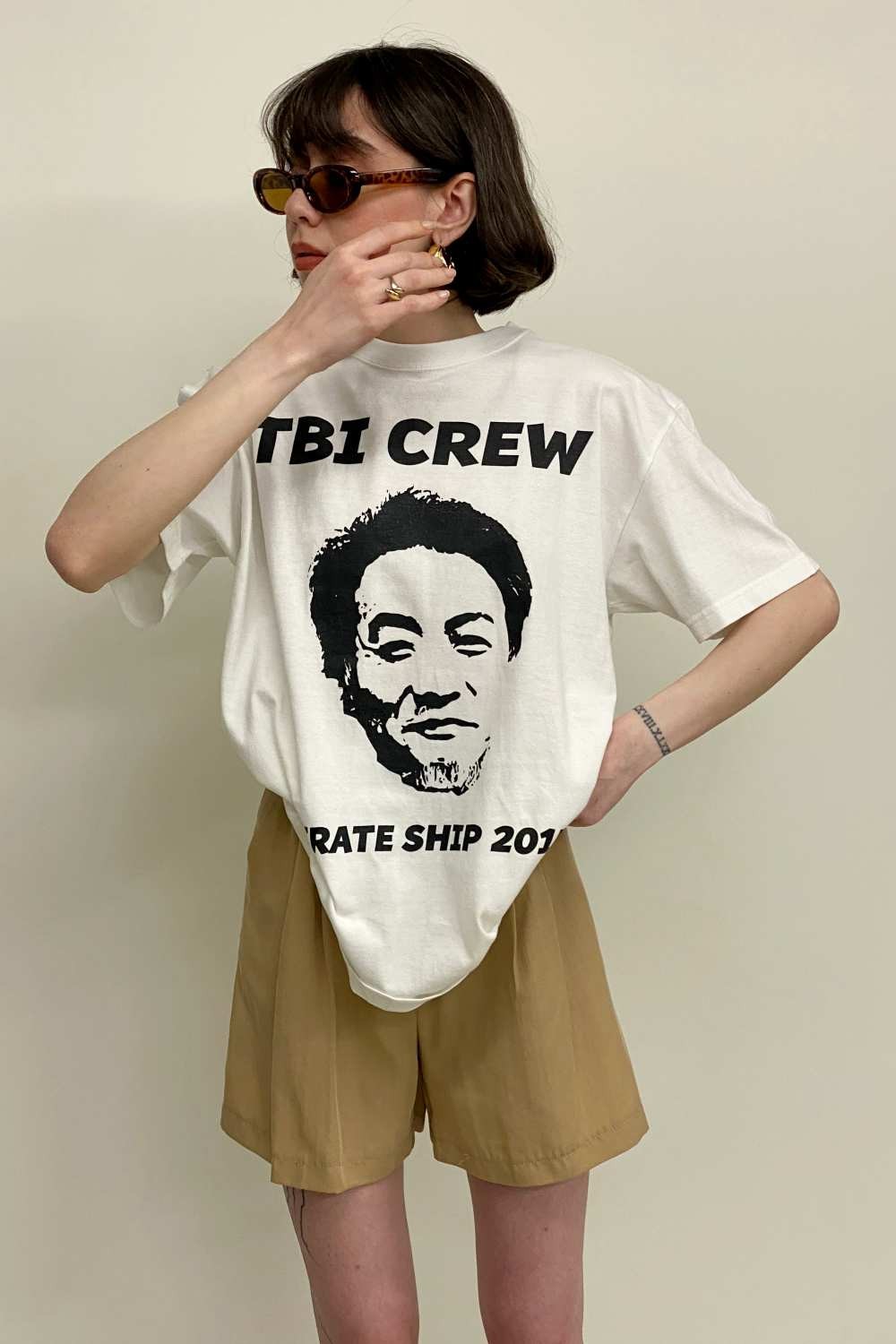 T-SHIRT