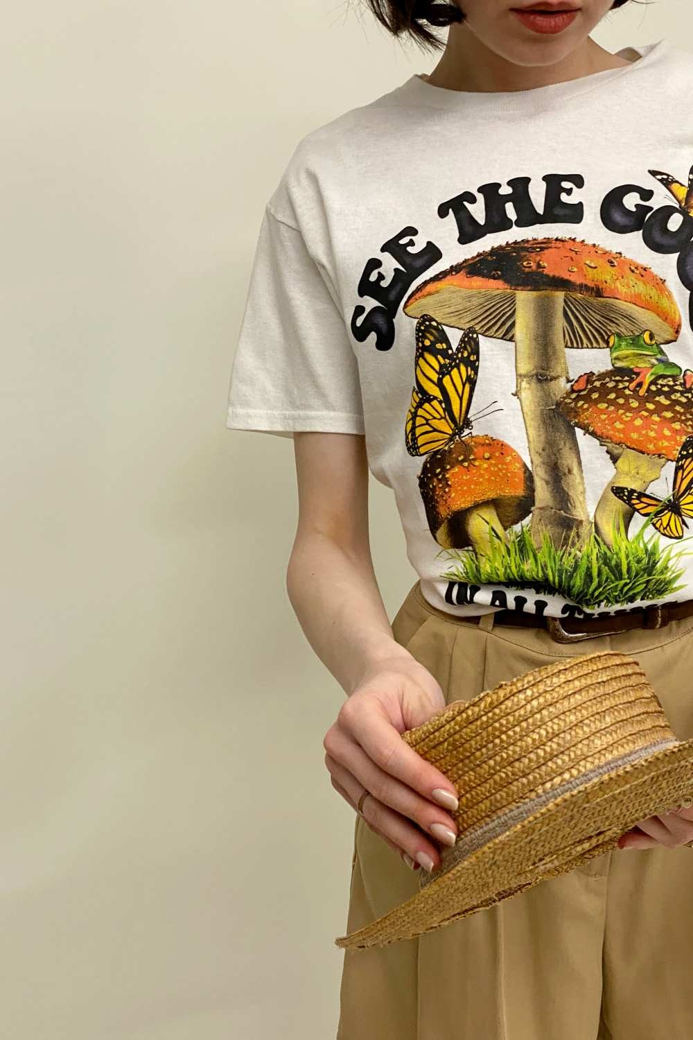 T-SHIRT