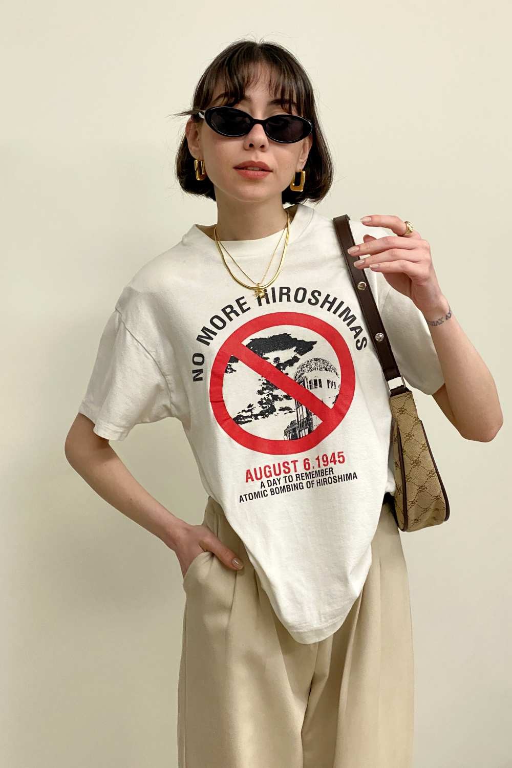 T-SHIRT