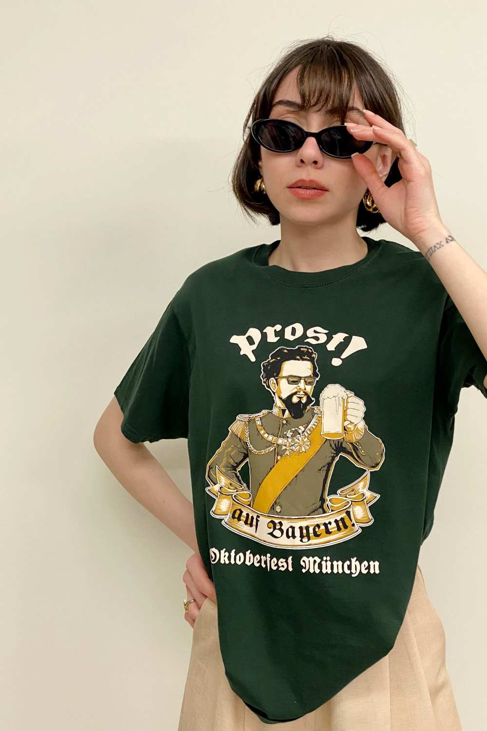 T-SHIRT