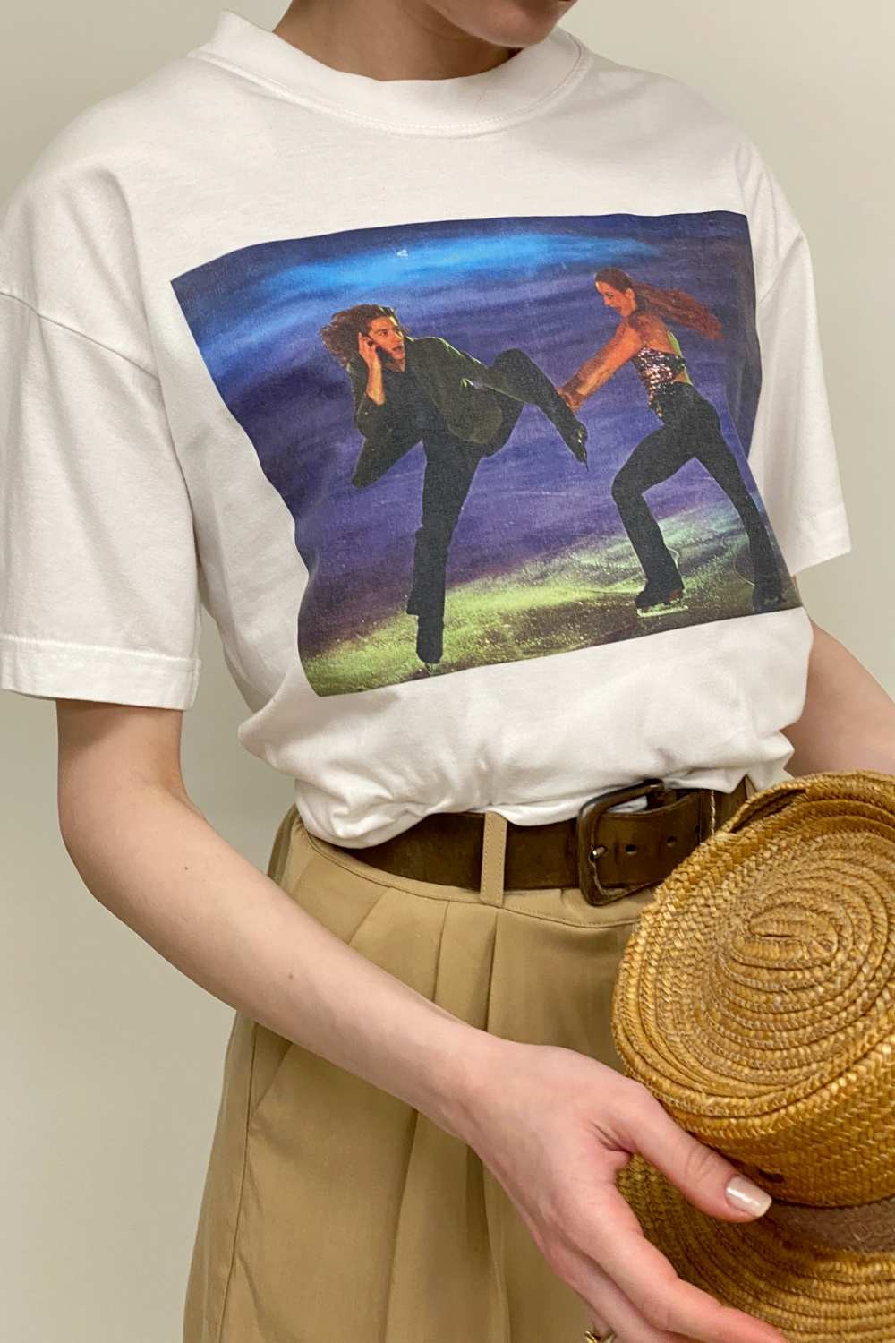 T-SHIRT