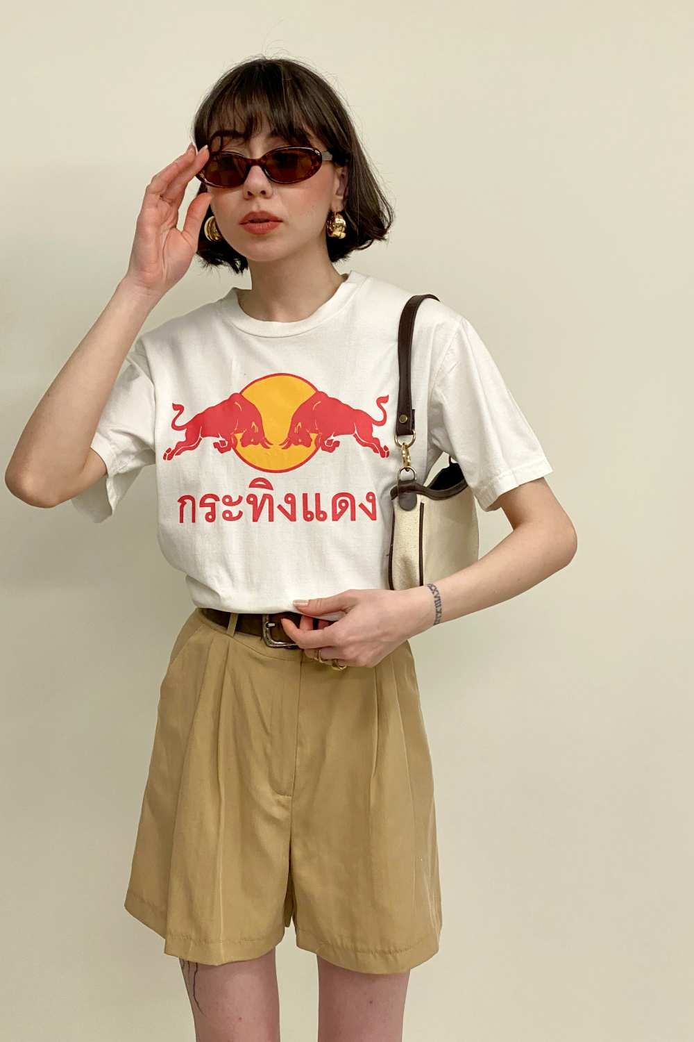 T-SHIRT
