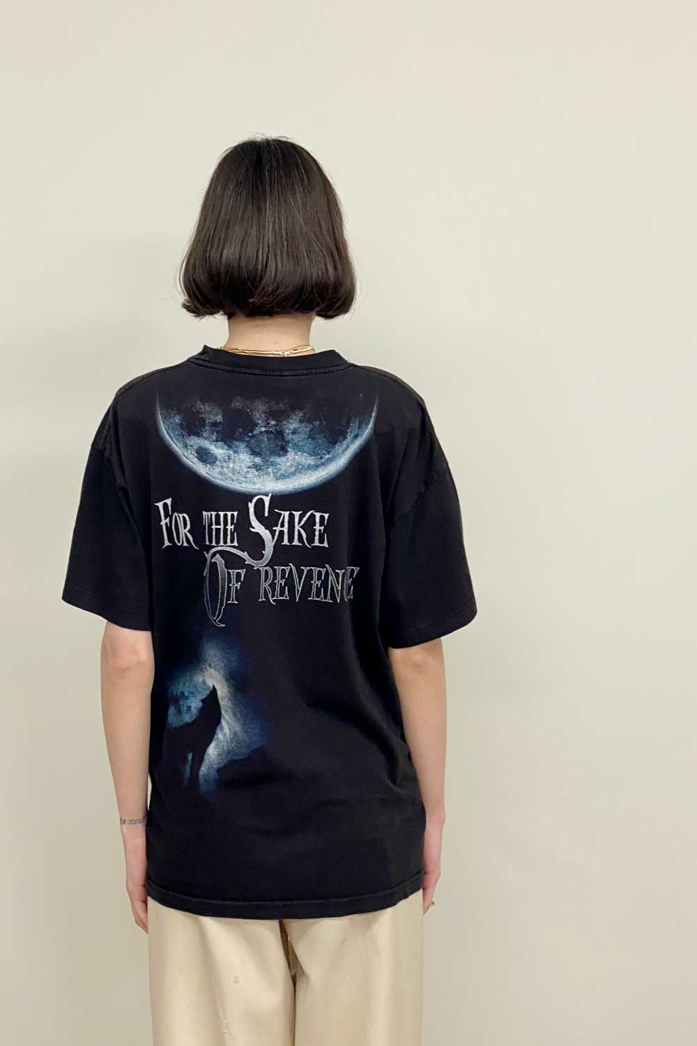 T-SHIRT