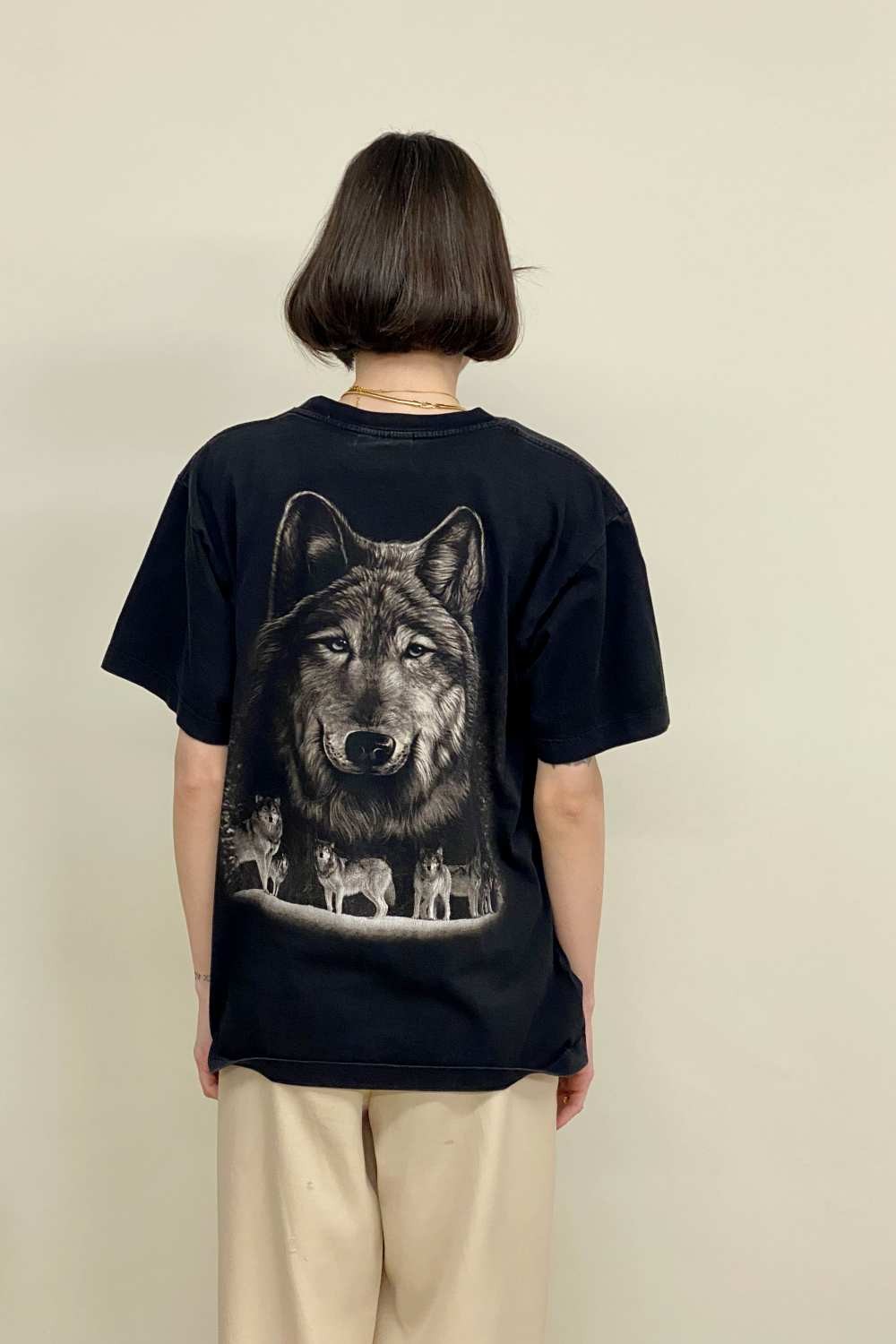 T-SHIRT
