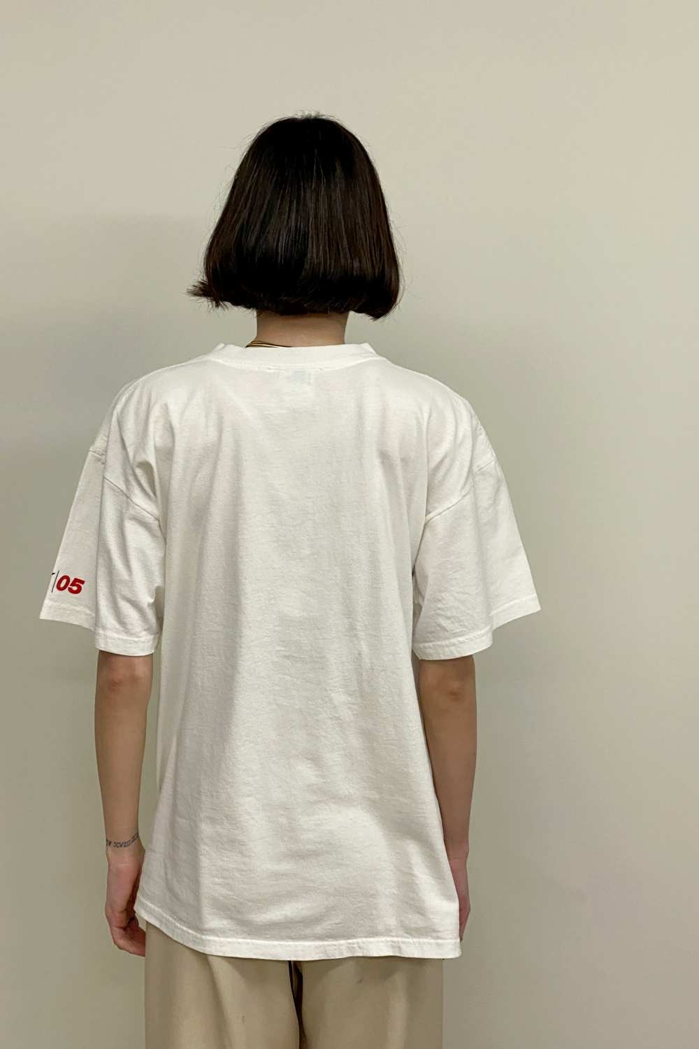 T-SHIRT