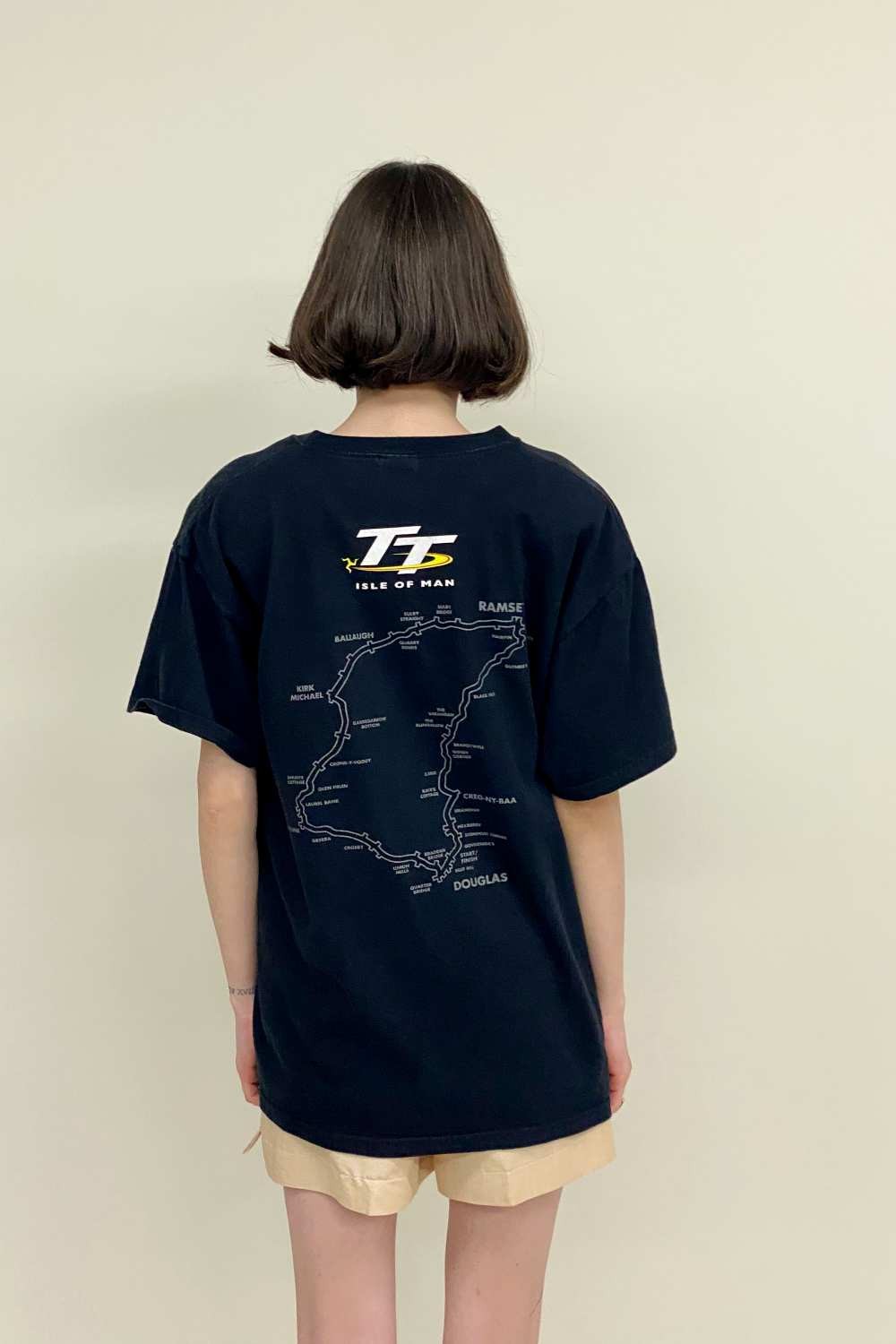 T-SHIRT