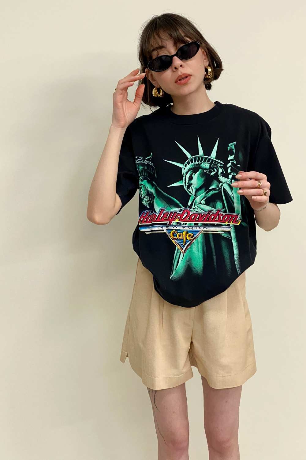 T-SHIRT