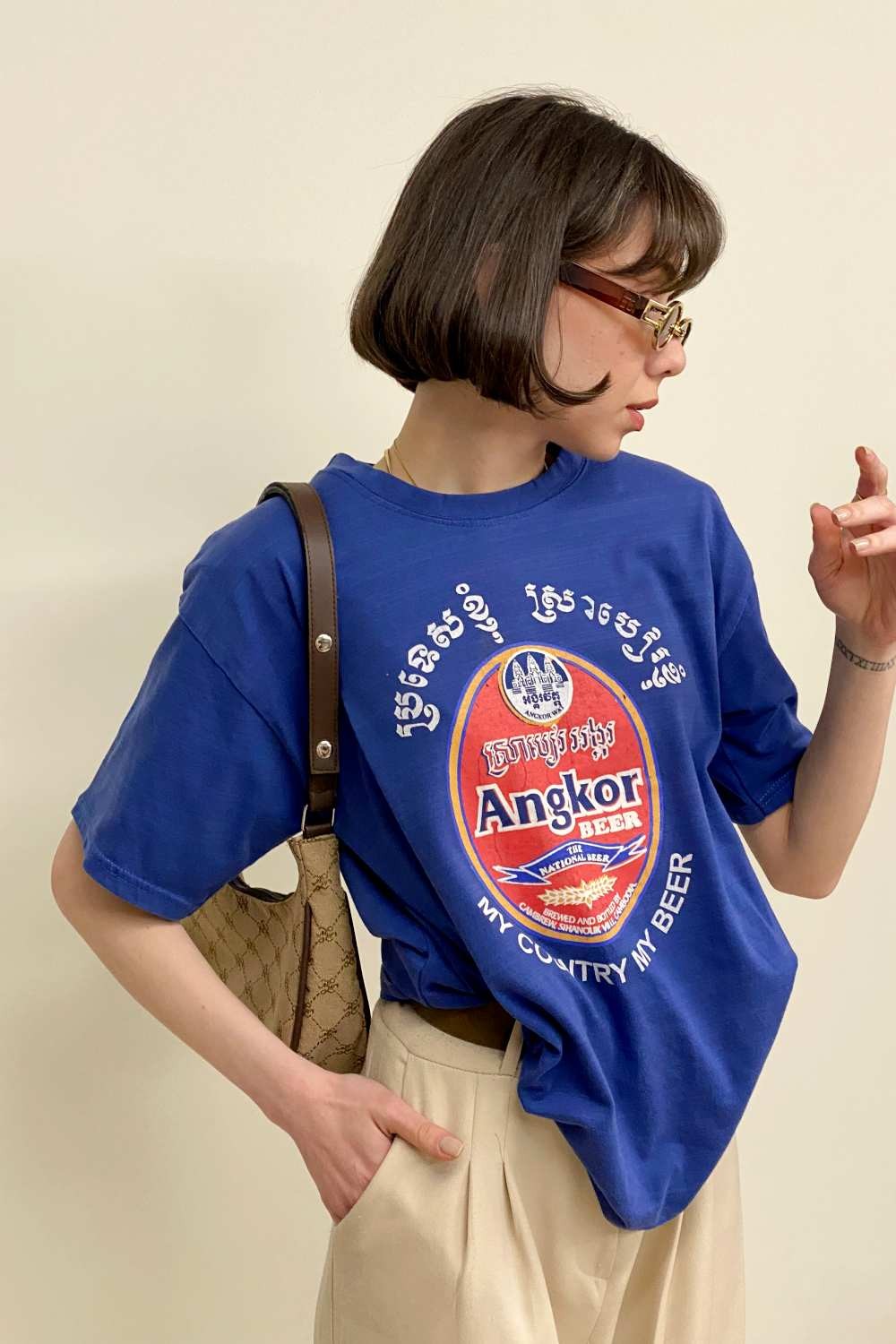 T-SHIRT