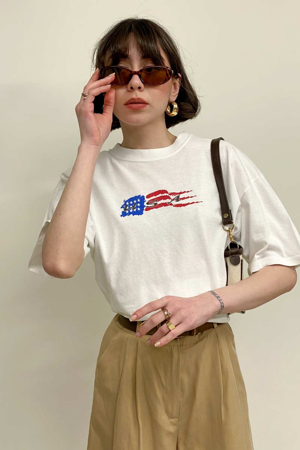 T-SHIRT