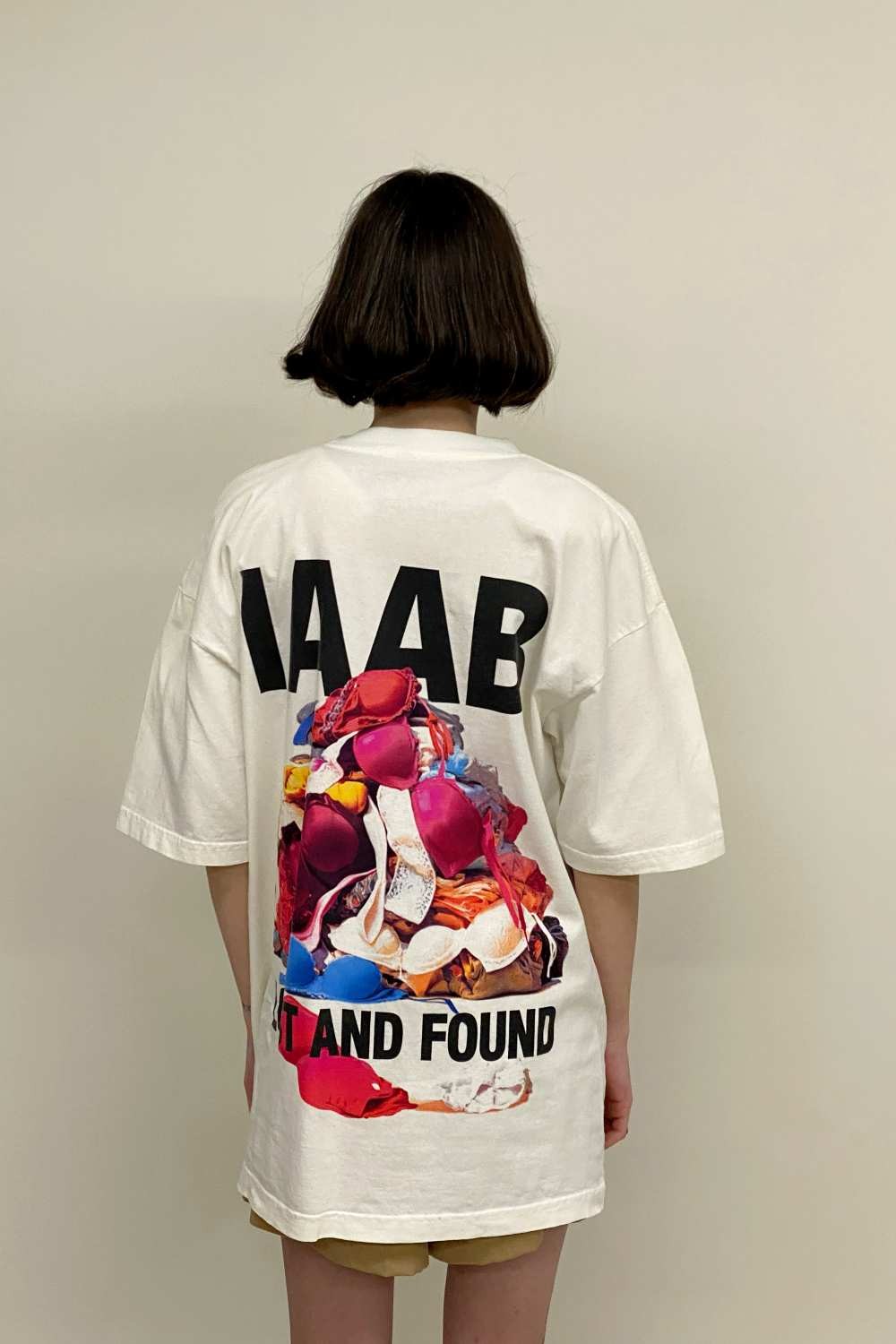 T-SHIRT