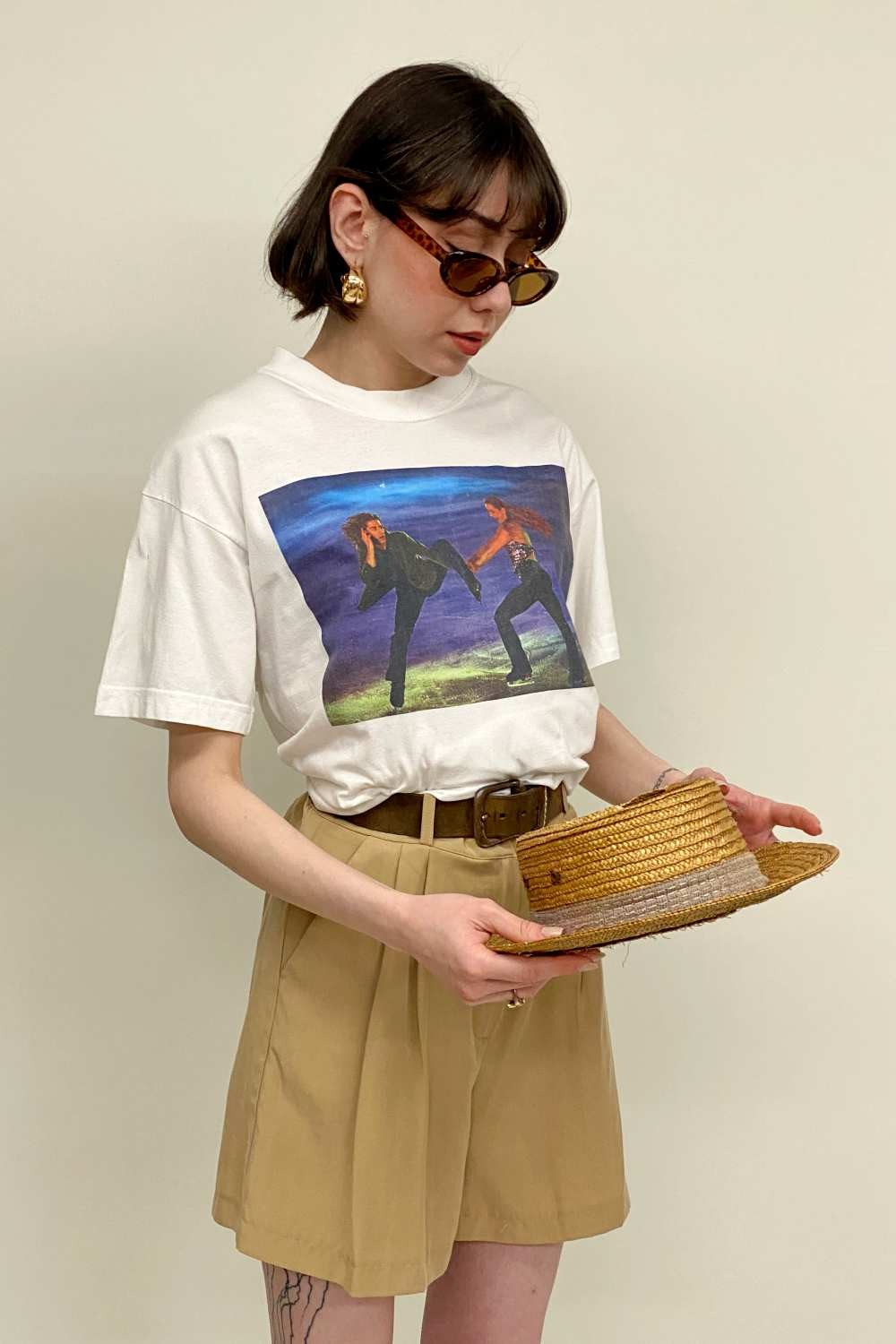 T-SHIRT