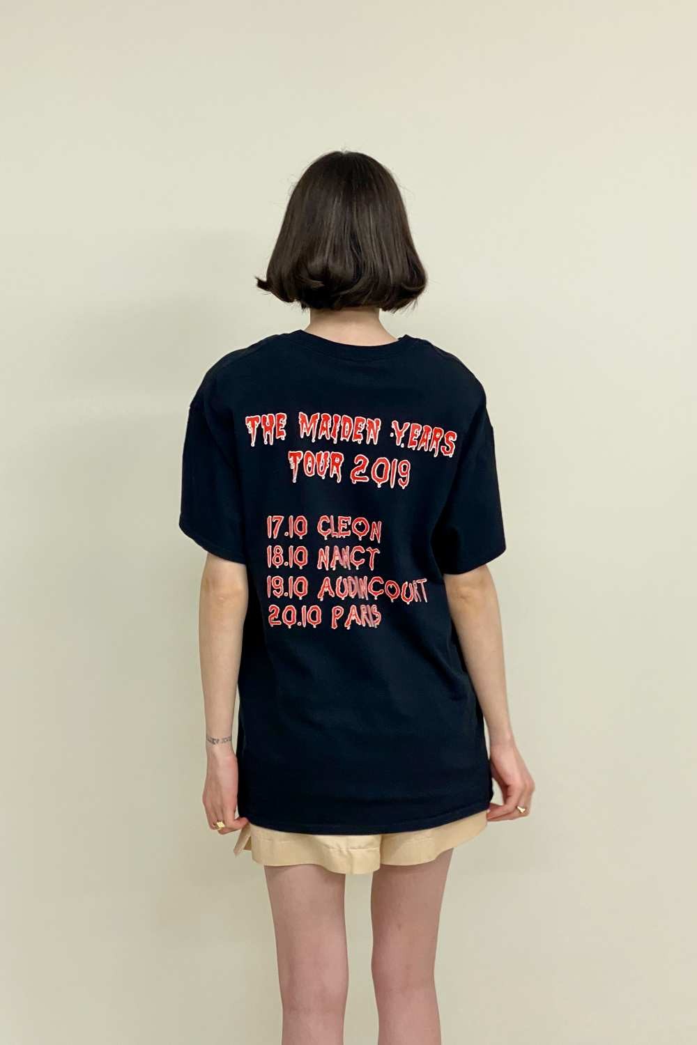 T-SHIRT