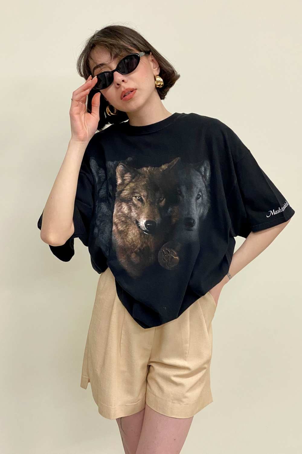 T-SHIRT