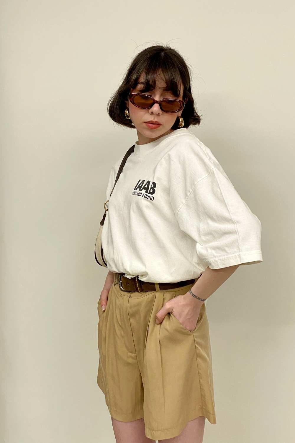 T-SHIRT