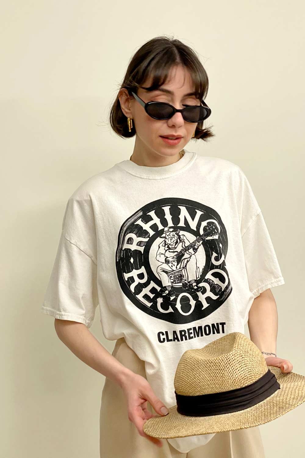 T-SHIRT