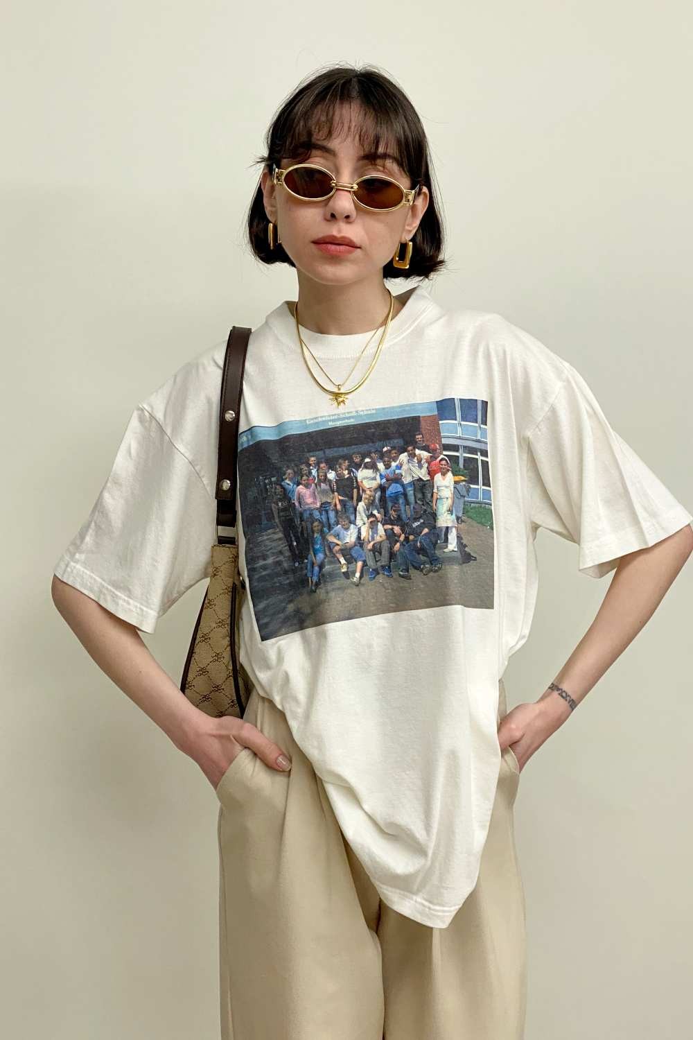 T-SHIRT