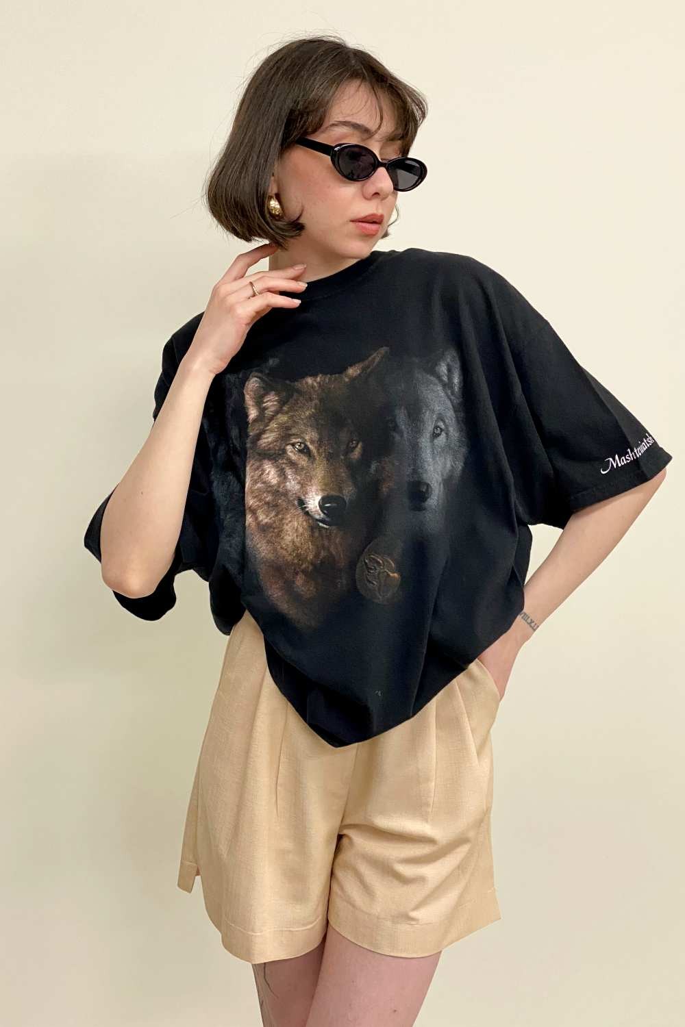 T-SHIRT