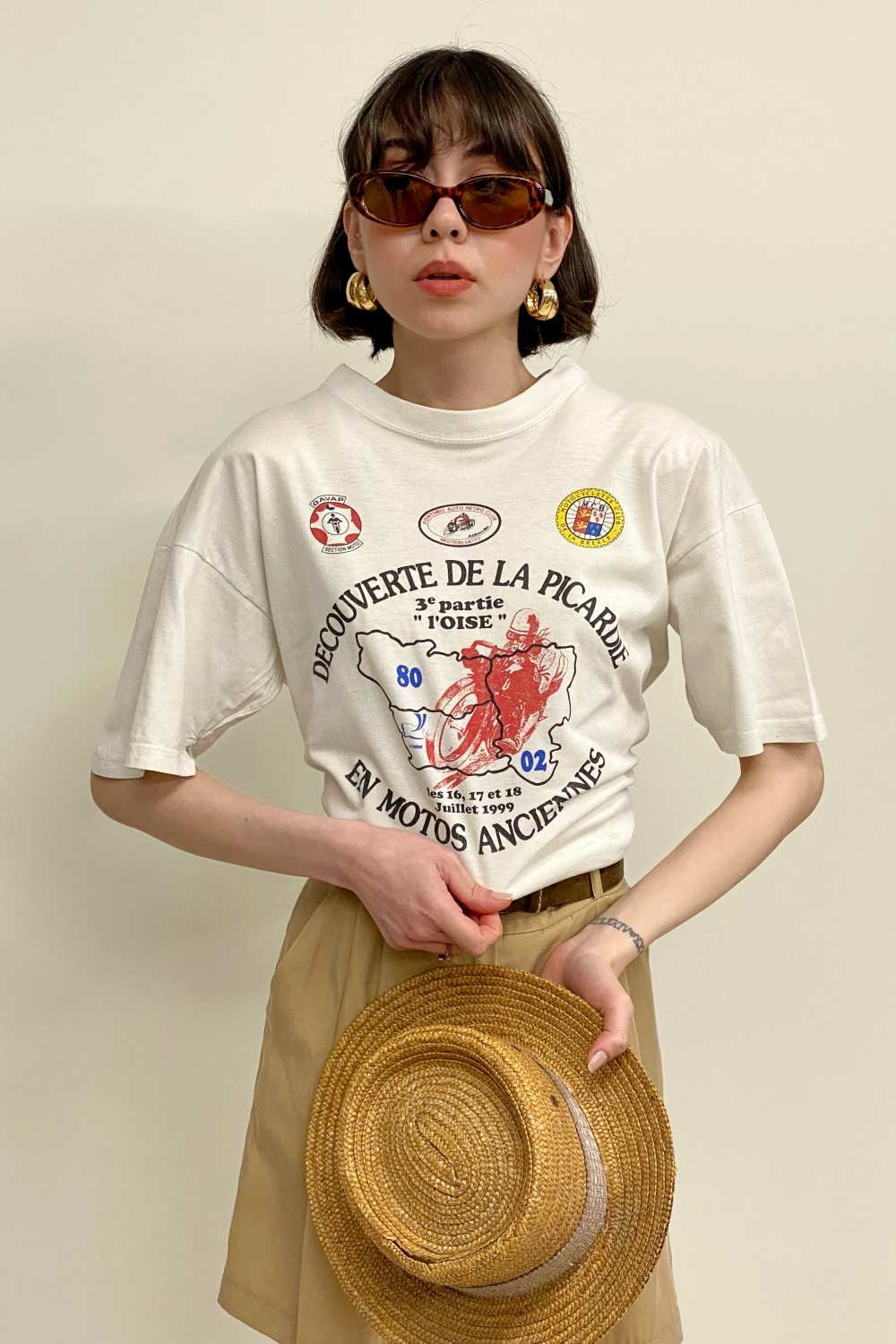 T-SHIRT
