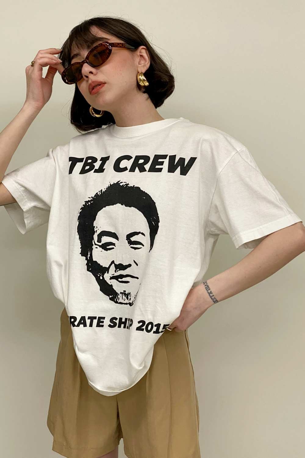T-SHIRT