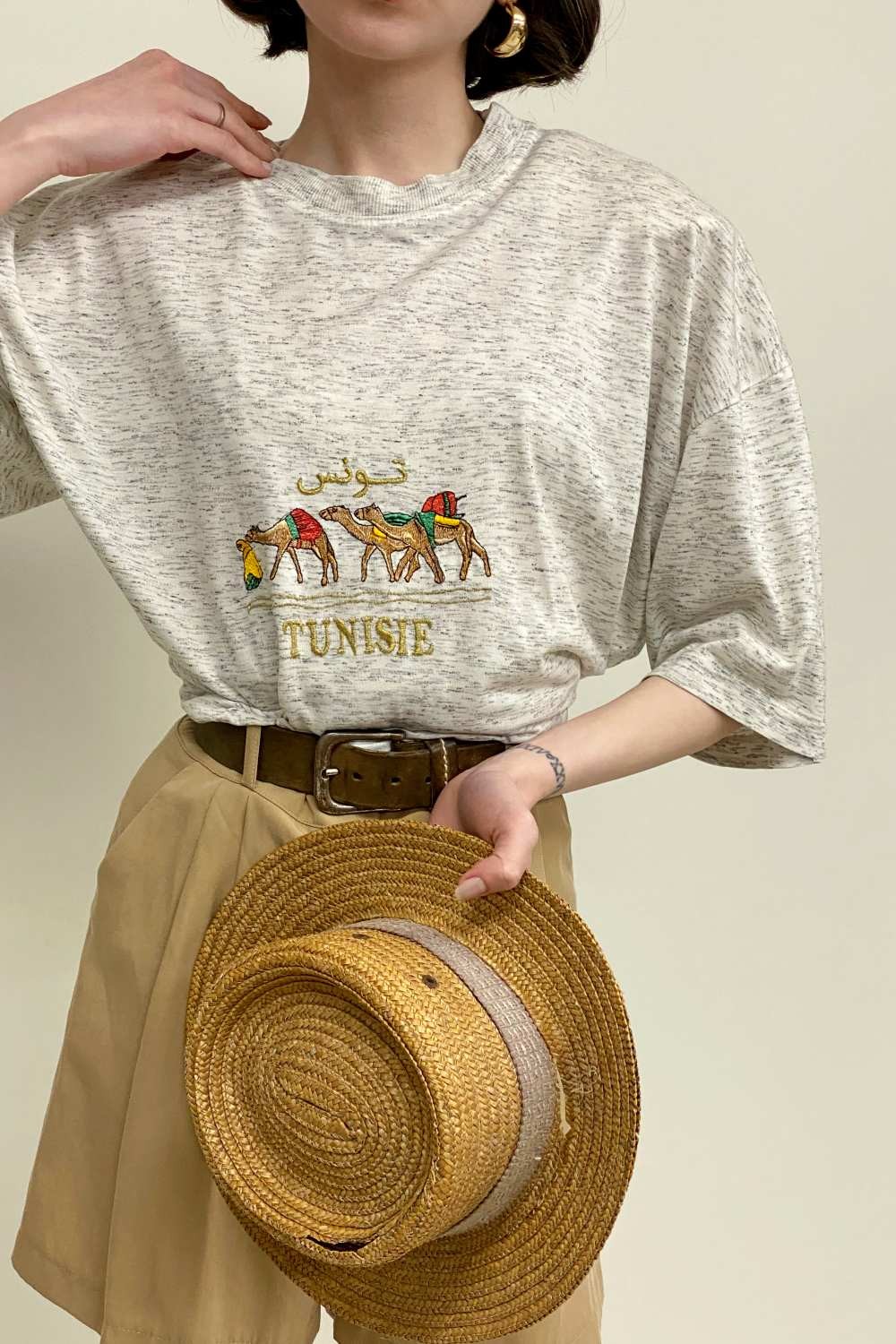 T-SHIRT