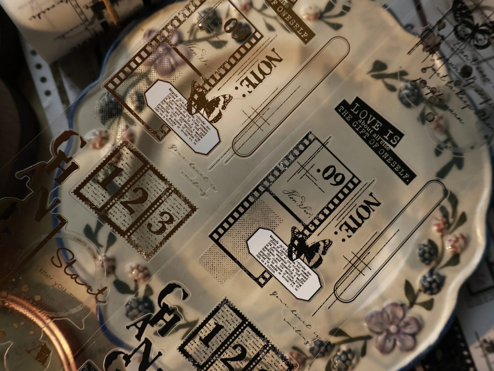 L24-YiEr 200cm kolaj kendinden kesimli PET Tape