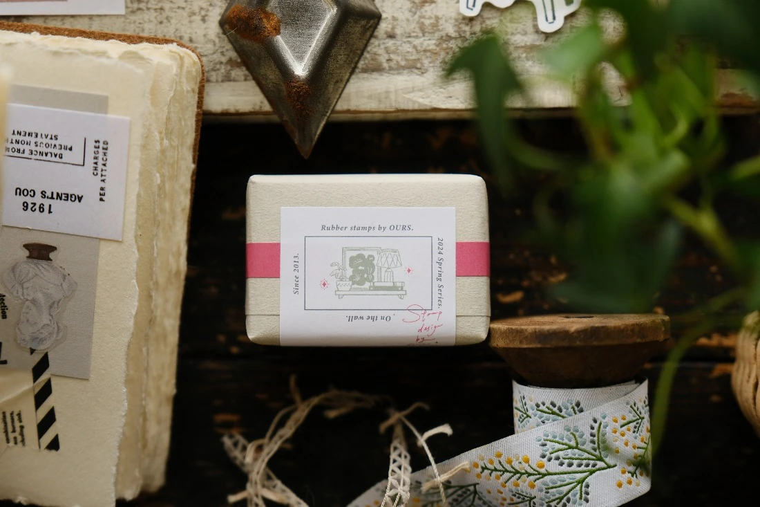 B3-Ours studio ev kosesi ahsap stamp