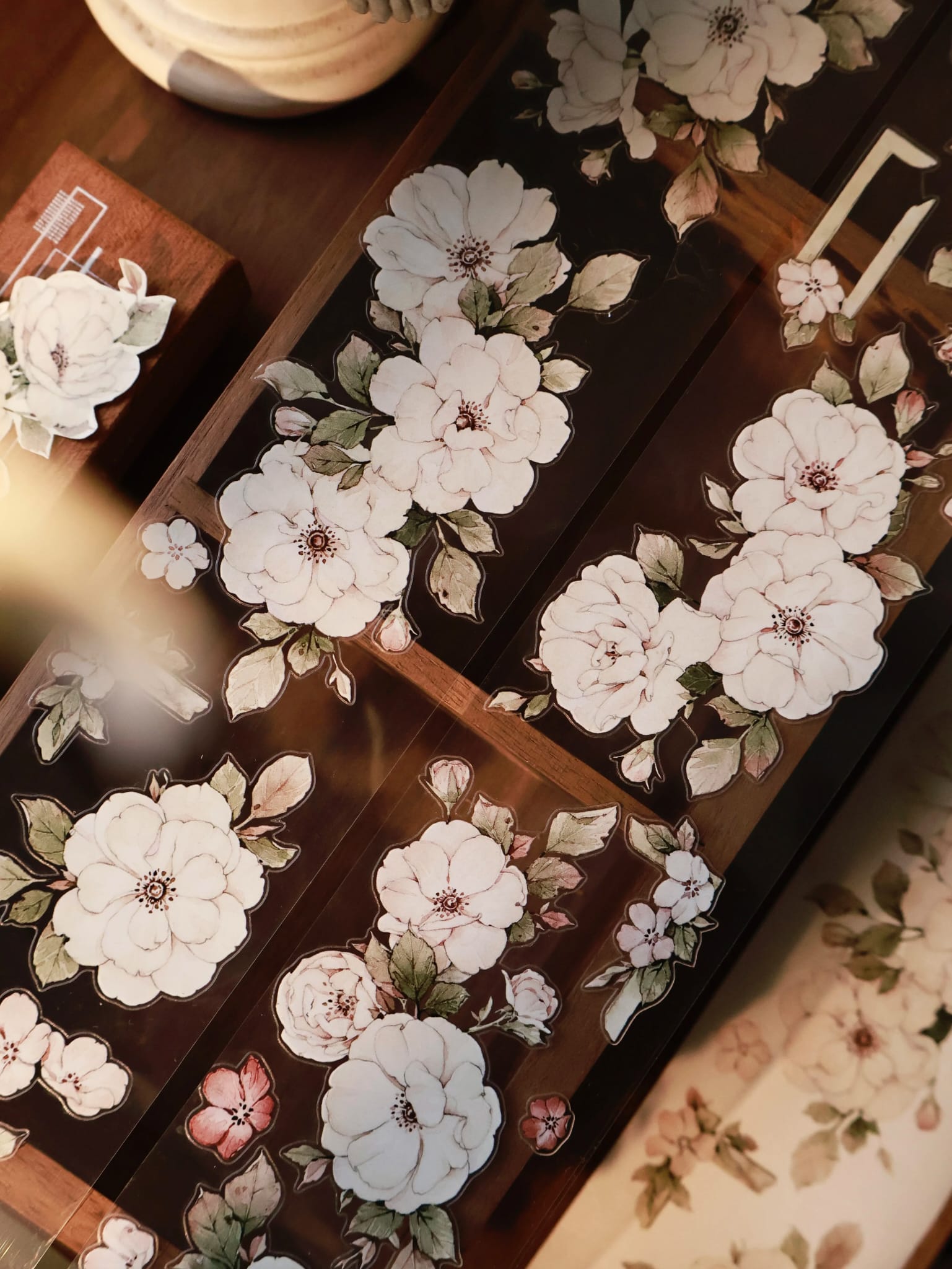 L22-YiEr 100cm ay ışığı gülü kendinden kesimli pet tape