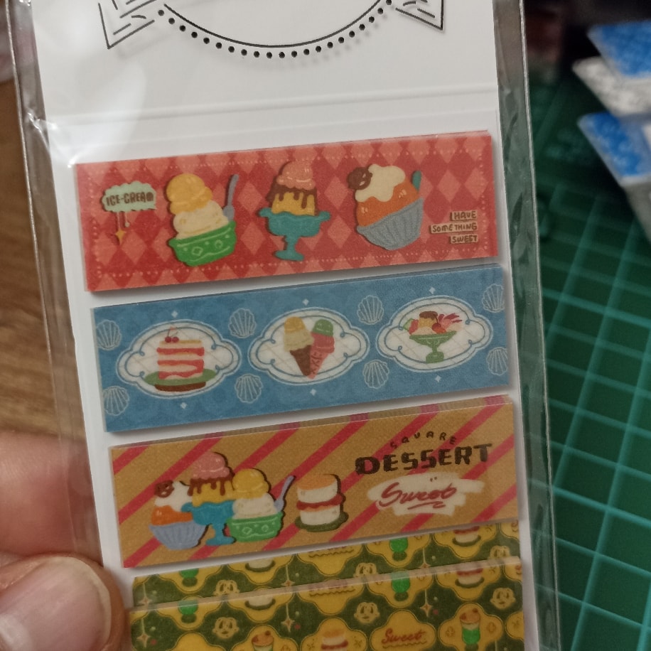 A13-Kitta sticker seti(kusurlu)
