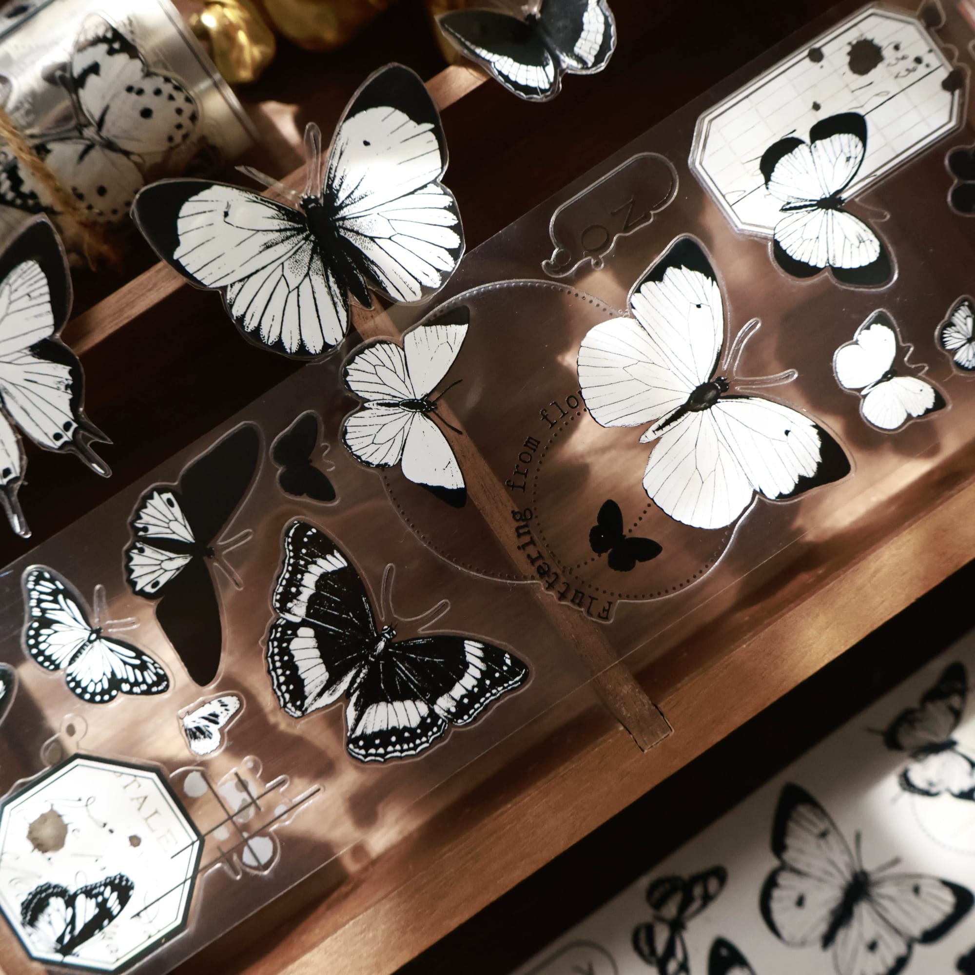 K25-YiEr 100cm vintage kelebek kendinden kesimli PET Tape