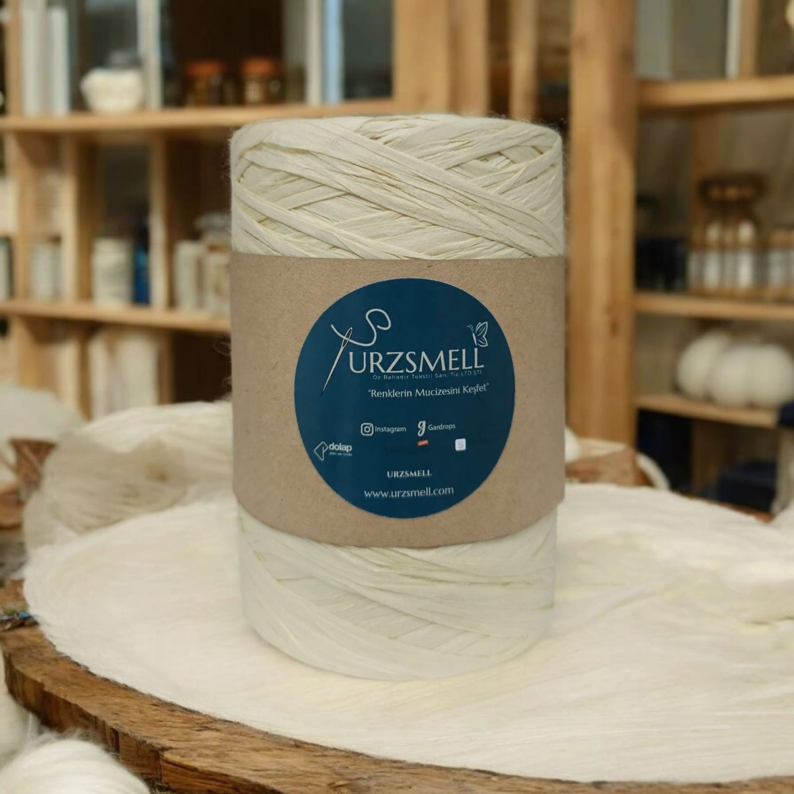 URZSMELL KAĞIT RAFYA