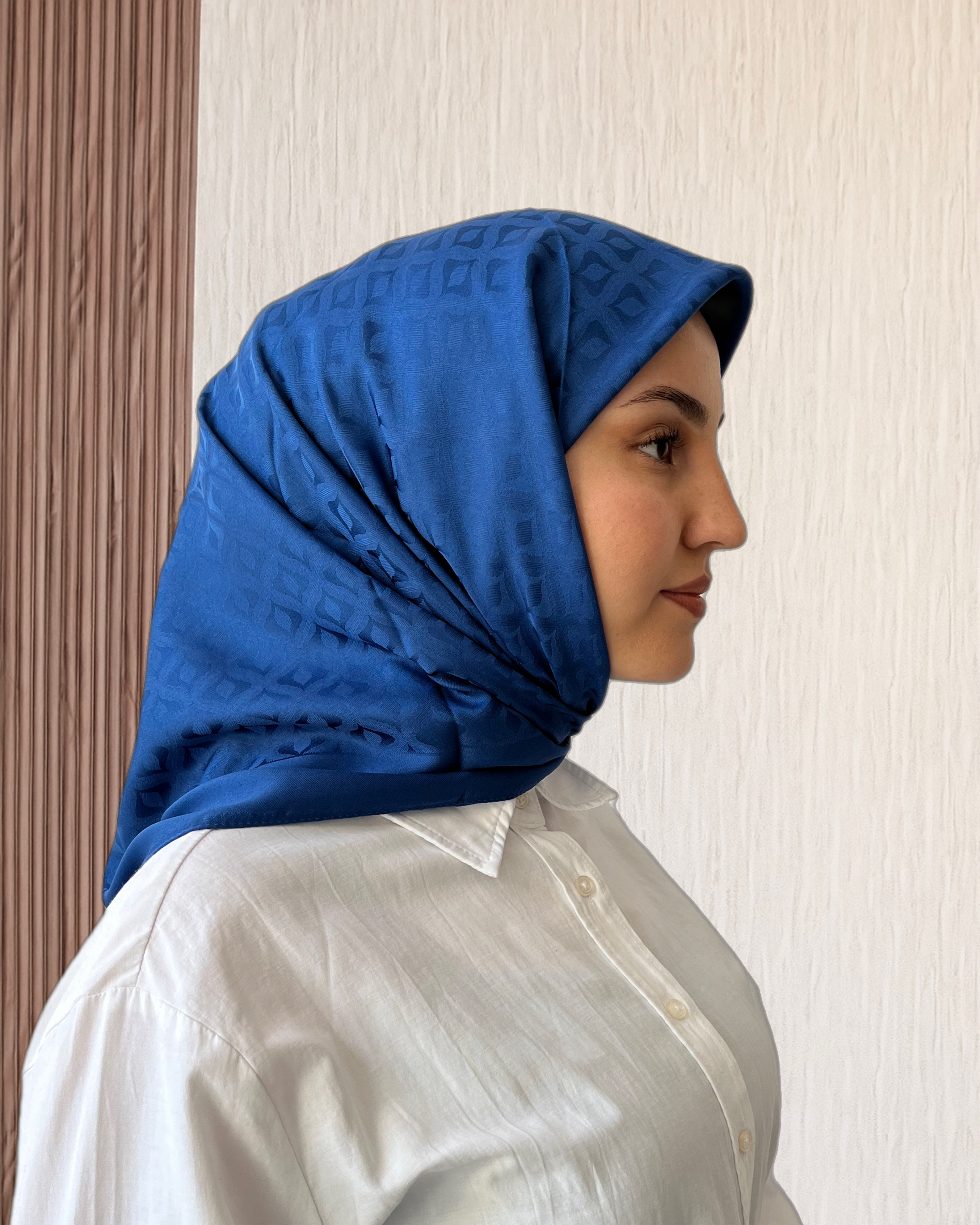 Damla Desen Jakar Eşarp - SarQa Scarft 
