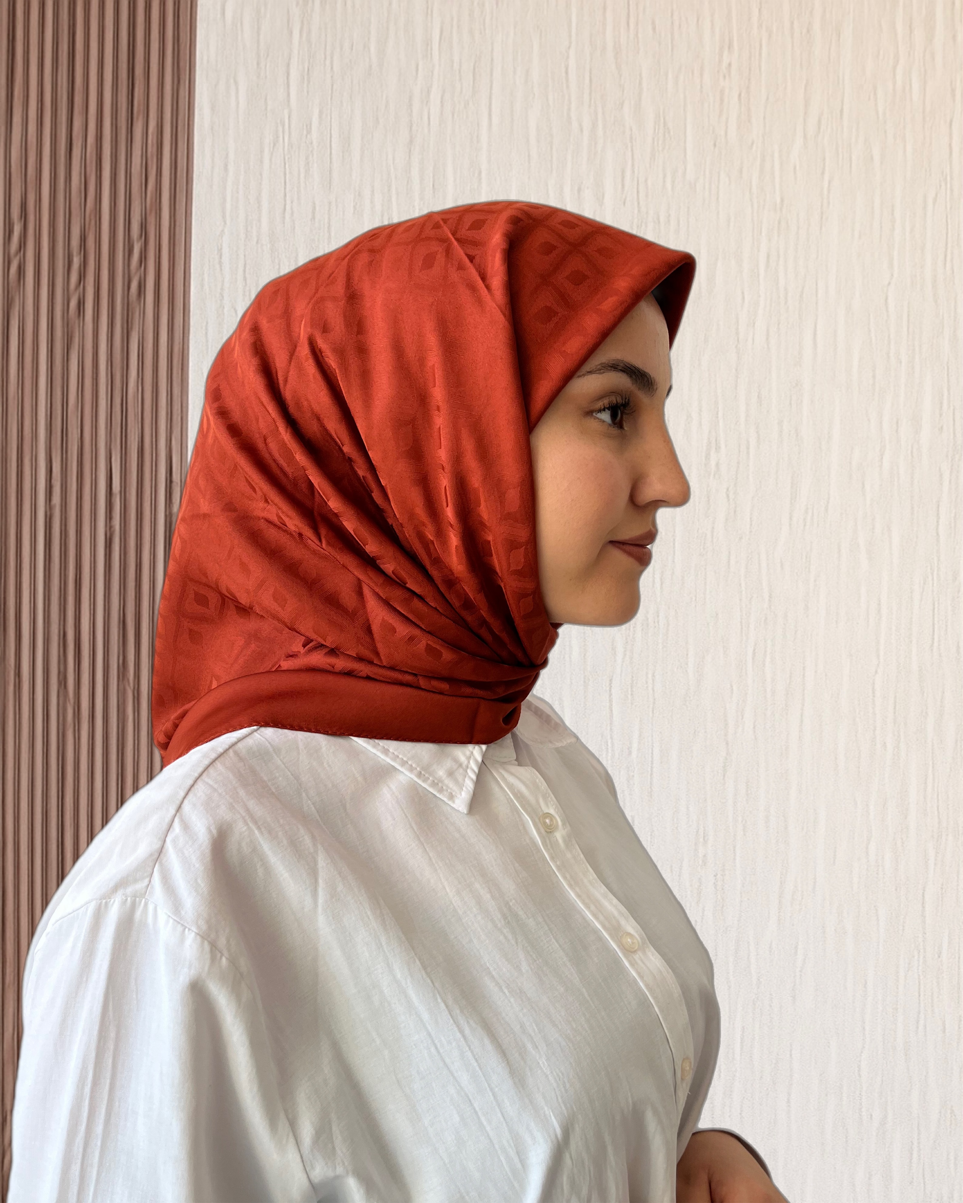 Damla Desen Jakar Eşarp - SarQa Scarft
