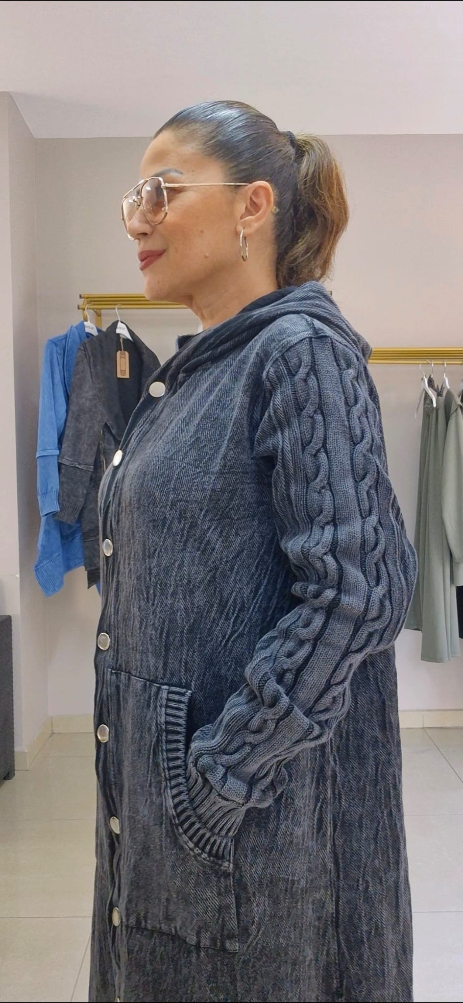 KOT ÖRME DÜĞMELİ KAP - füme