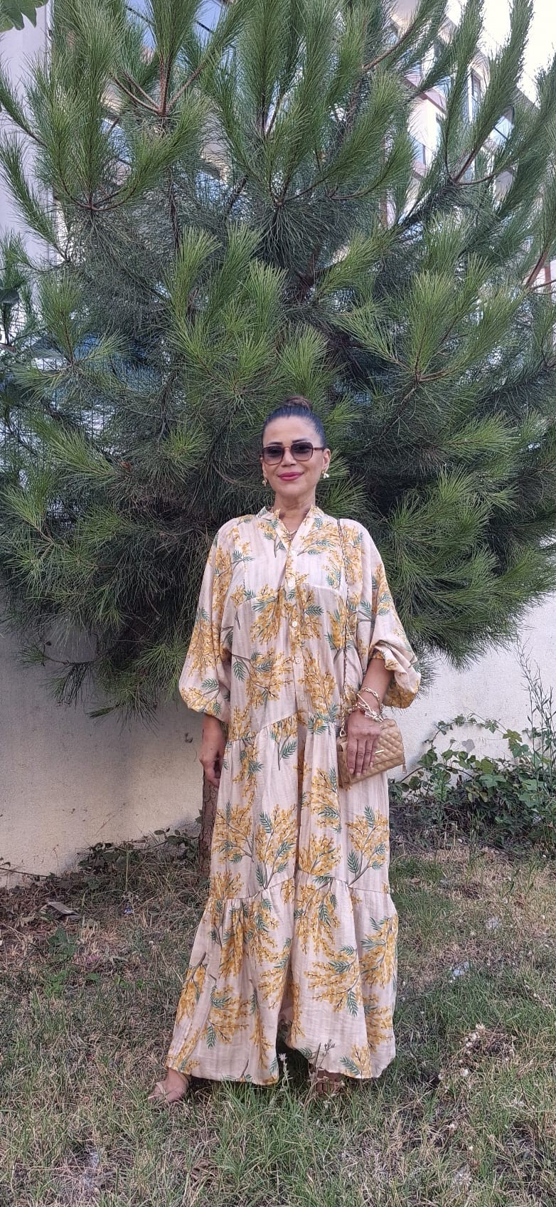 Nergis Elbise