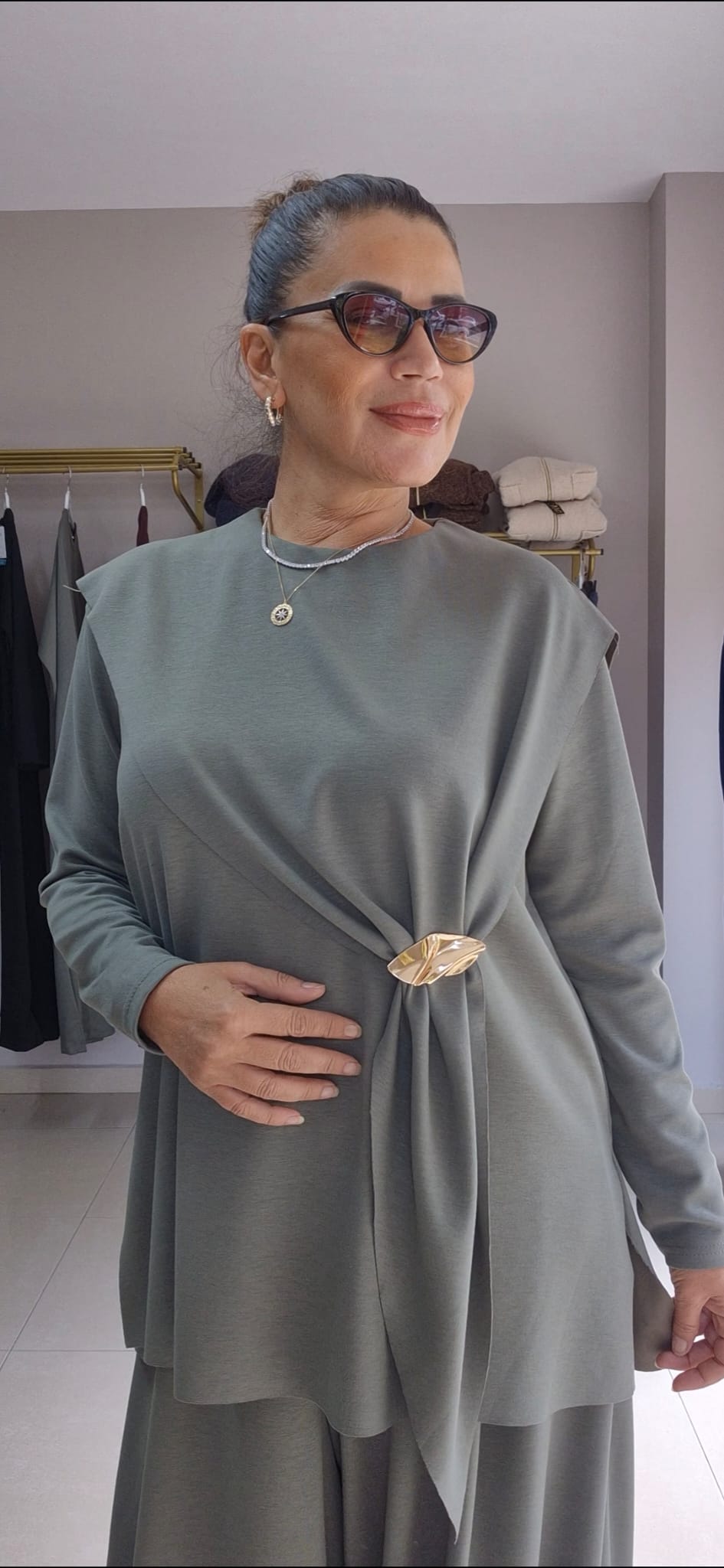 AKSESUARLI TAKIM - çağla