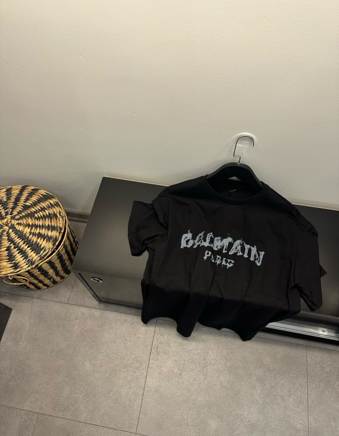 Balmain Siyah Baskılı Logo Tişört 