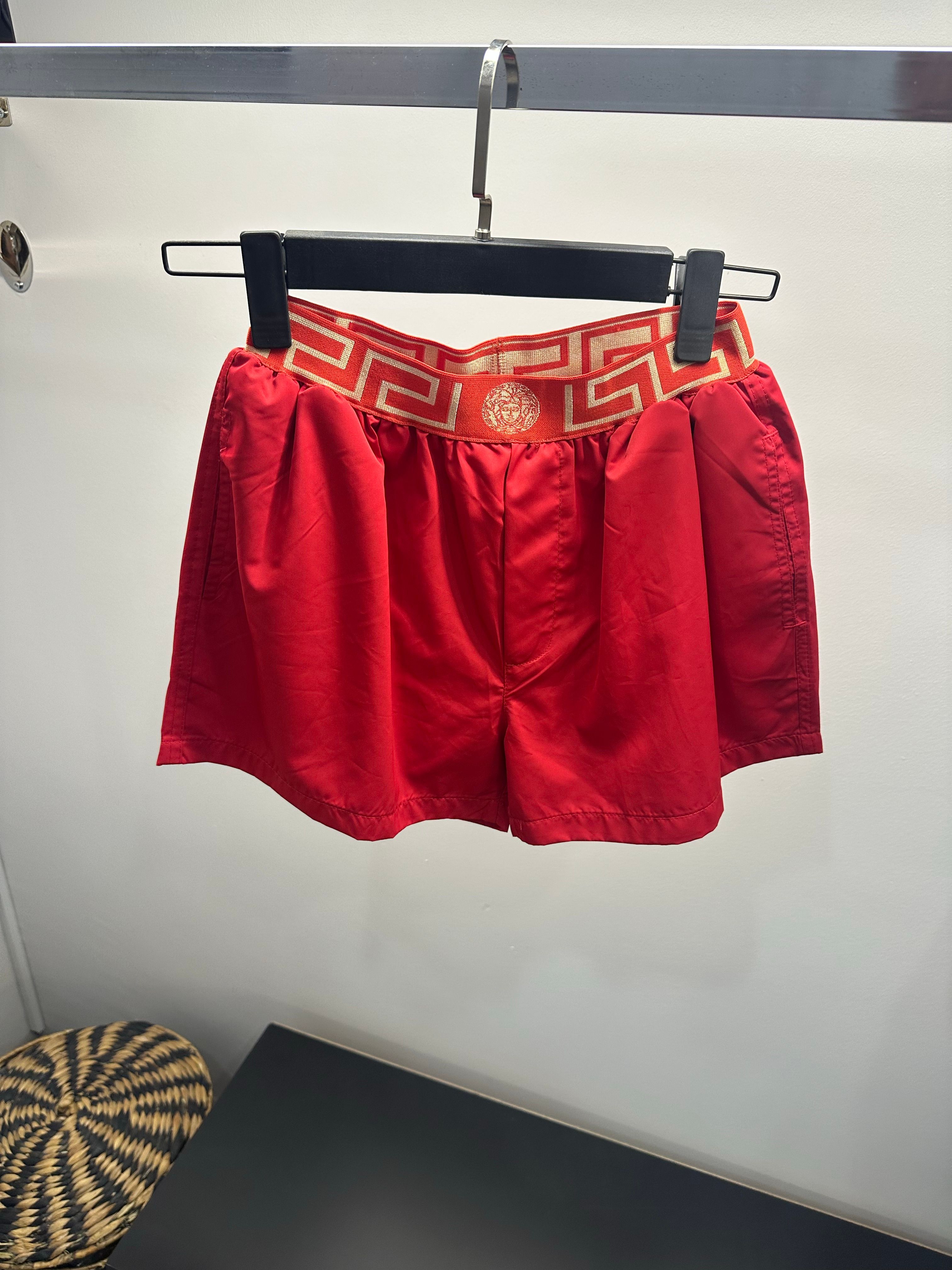 Versace Kırmızı Deniz Şortu 