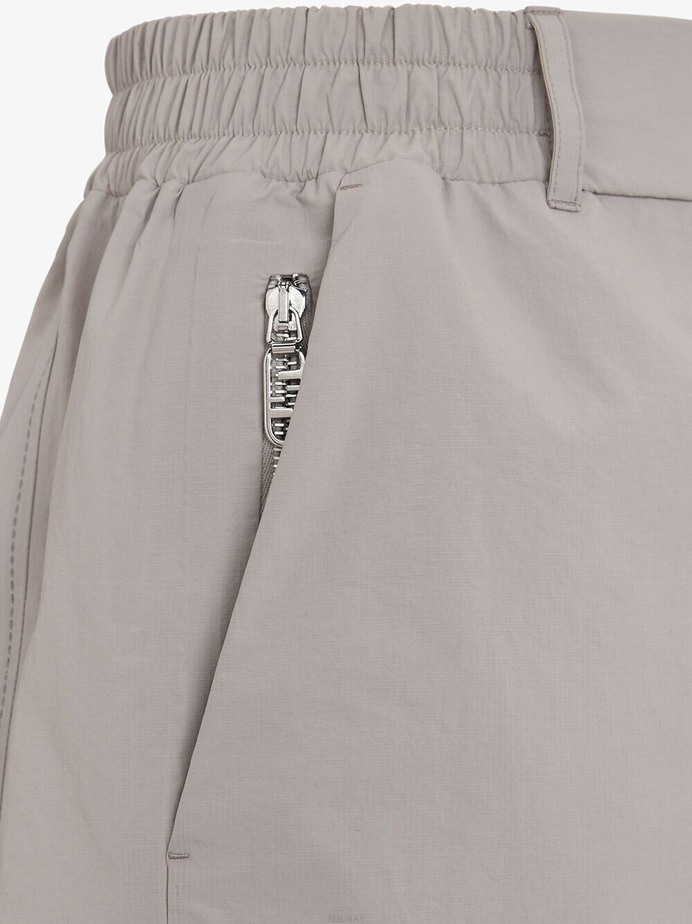 Fendi Krem Paraşüt Kumaş Şort 