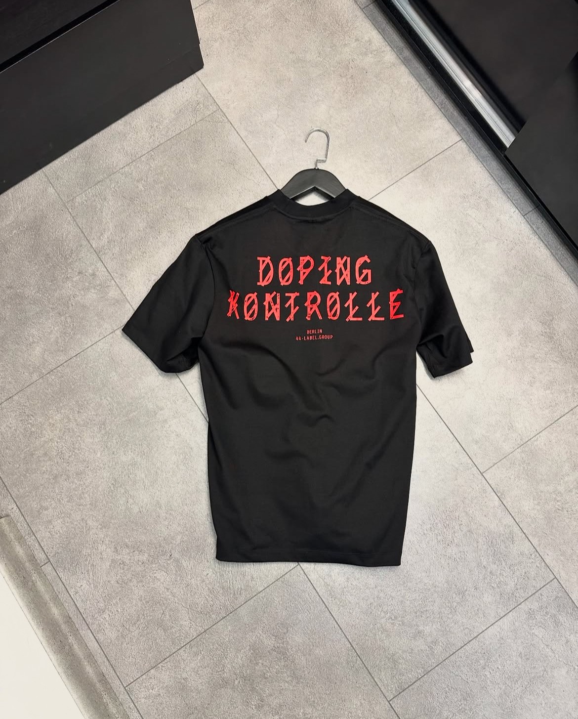 44 Label Group Doping Kontrolle Tişört