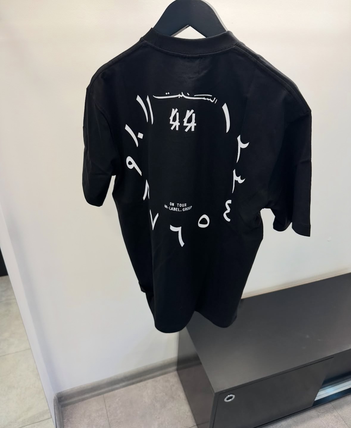 44 Label Group Arabic Tişört