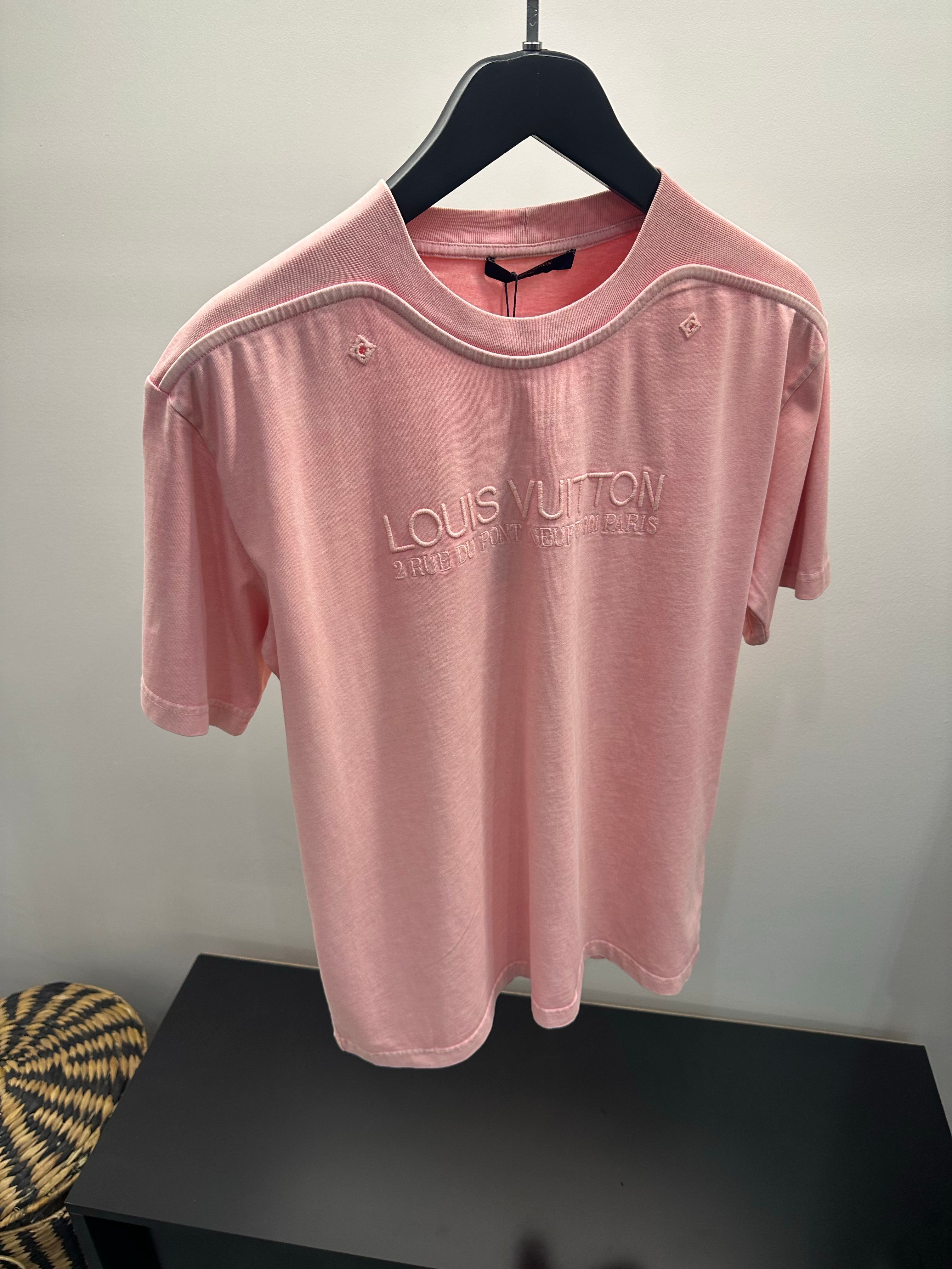 Louis Vuitton Hafif Yıkamalı Pembe Tişört
