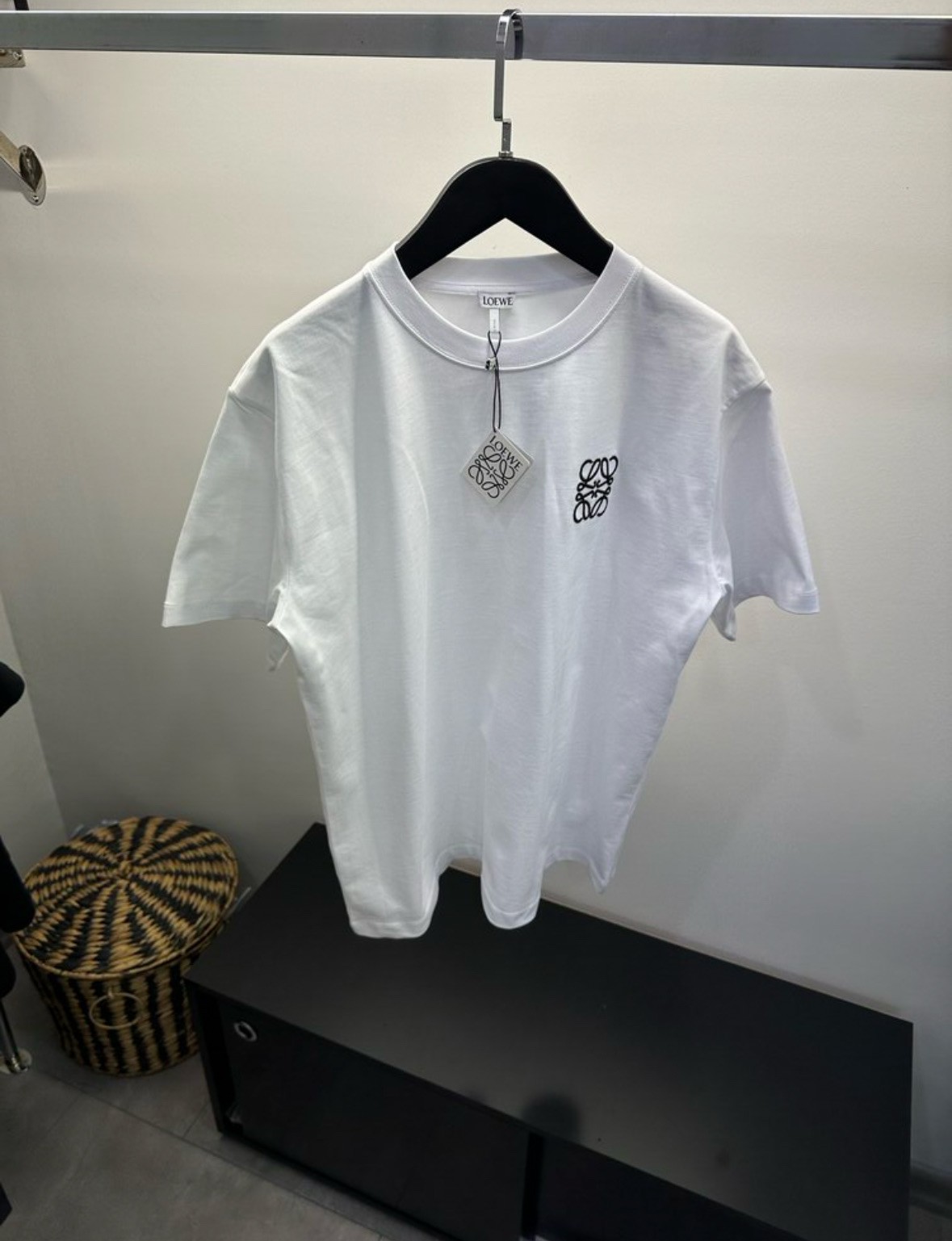Loewe Beyaz Nakışlı Logo Tişört