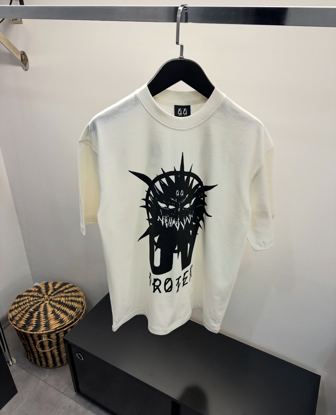 44 Label Group Protex Tişört