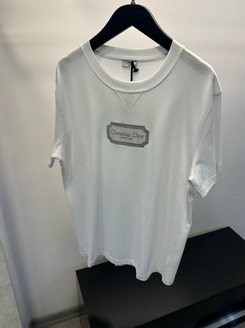 Christian Dior Beyaz Ön Nakışlı Tişört