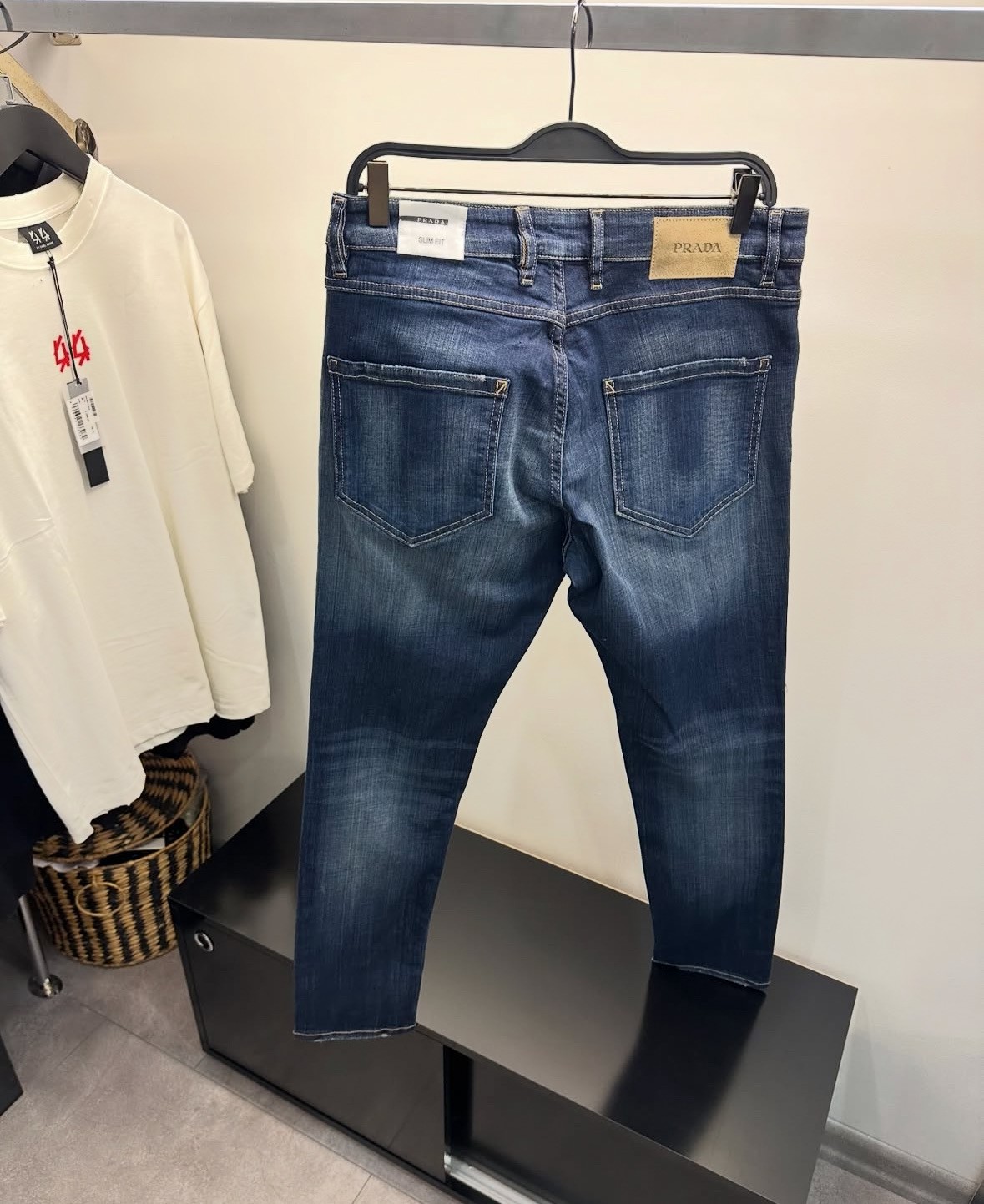 Prada Mavi Yıkamalı Jean Kot Pantolon