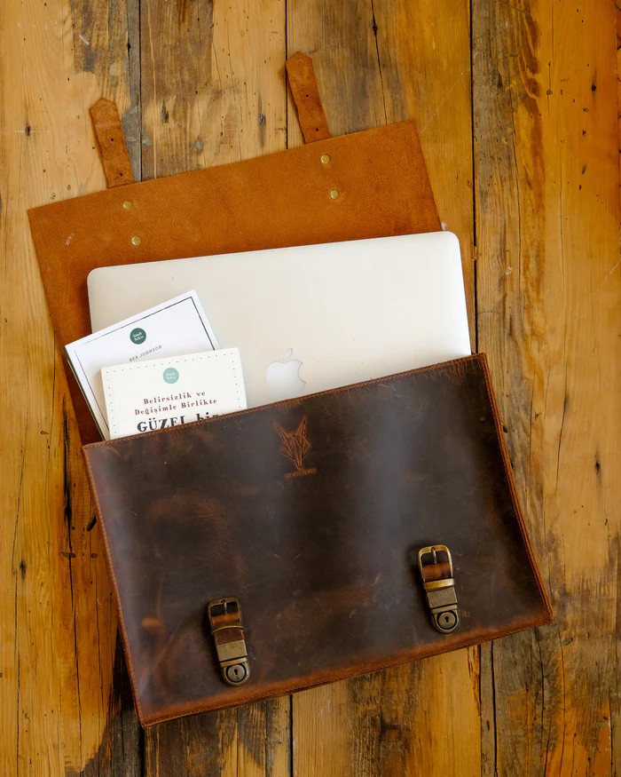 Messenger Bag XL - Handle Detail